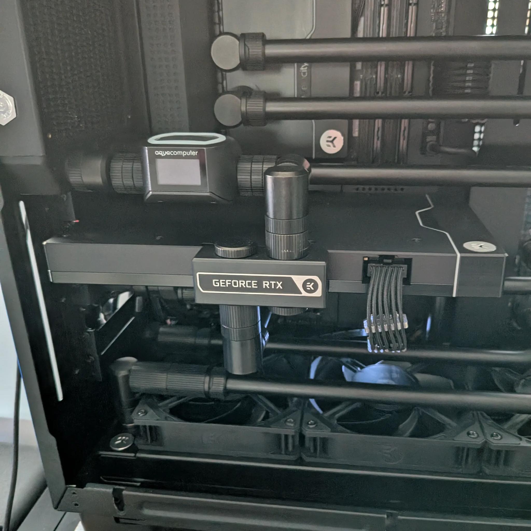 ROG Strix GeForce RTX™ 4090 OC Edition 24GB GDDR6X