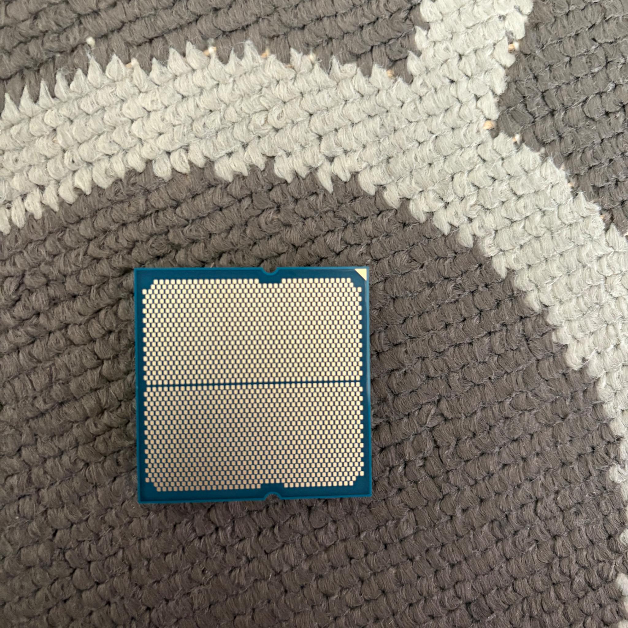 AMD Ryzen 7 9700X