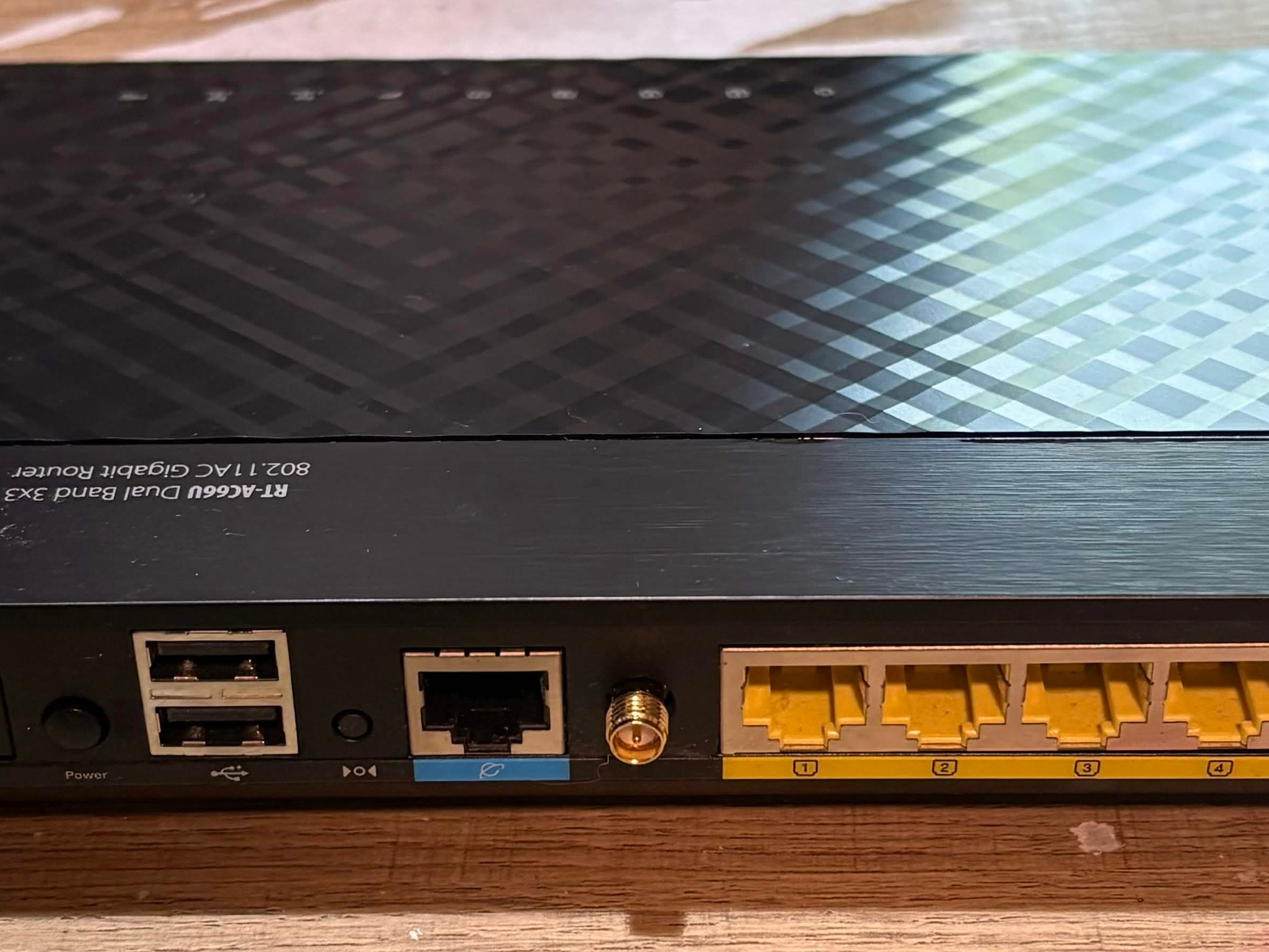 ASUS RT-AC66U Dual Band AC1750 Gigabit WiFi Router | Power Adapter & Antennas Included (ED)