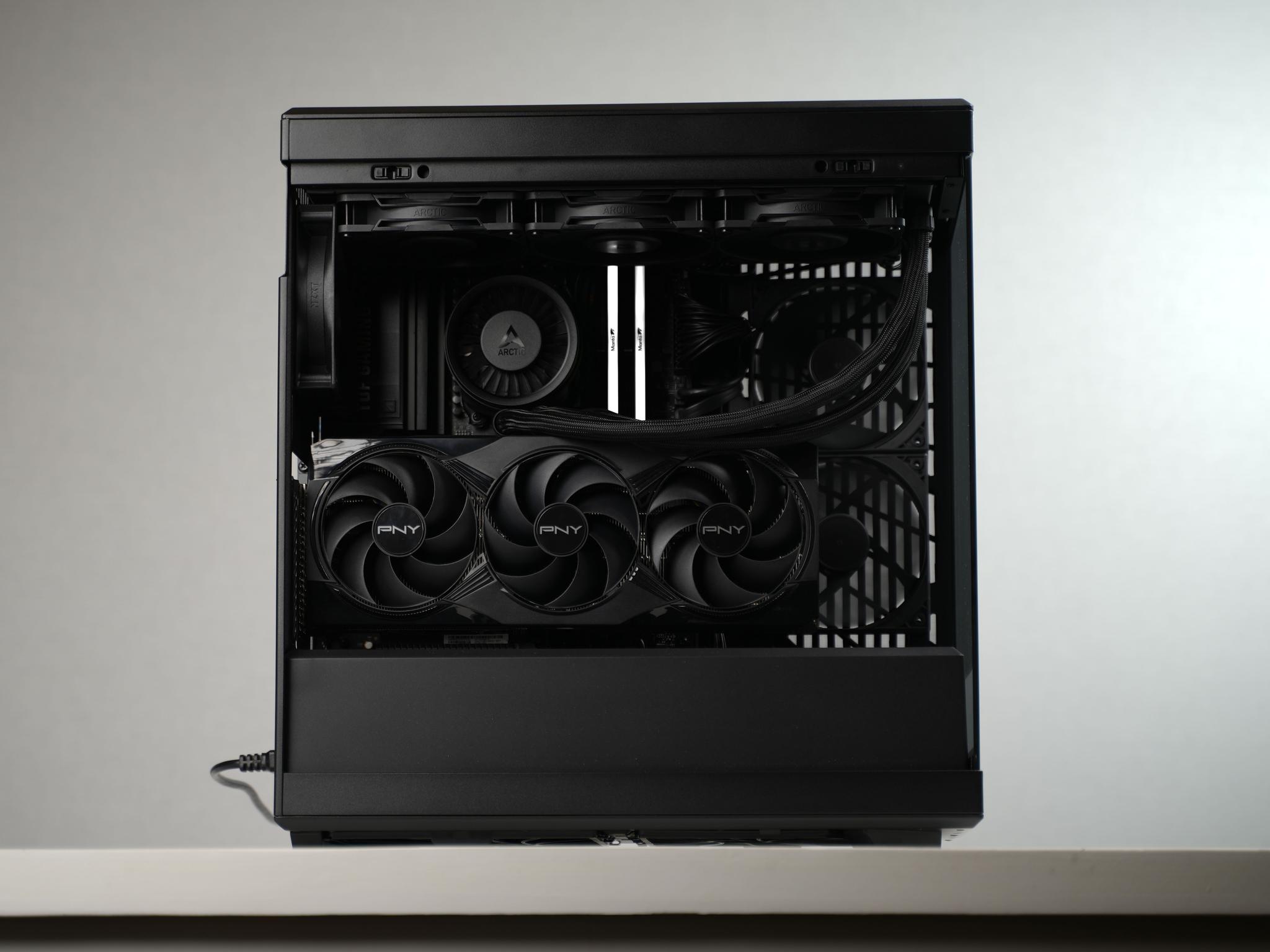 “DARCFORM” RTX 5080 Ryzen 7 9850X3D 32GB 2TB Windows 11 Pro Workstation Gaming PC