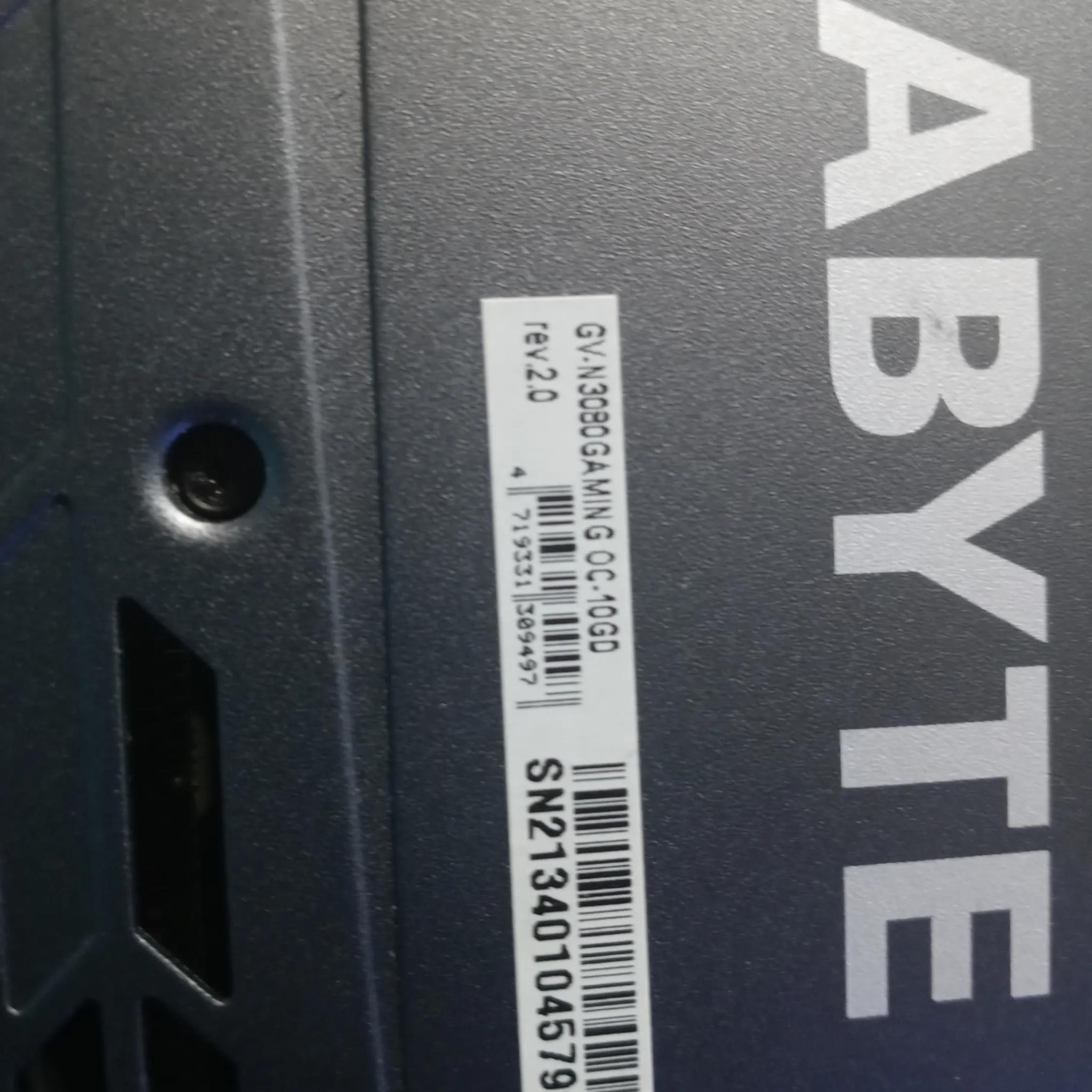 Gigabyte 3080 with ROG STRIX riser cable