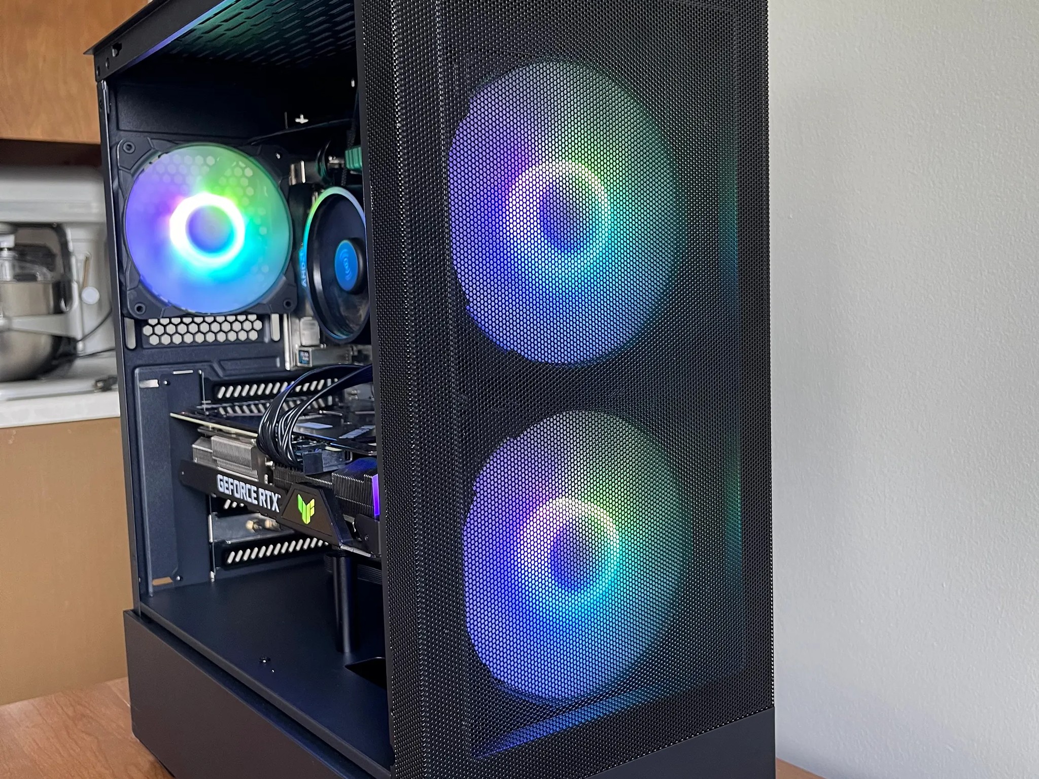 First sale special! RTX 3080 - Ryzen 7 2700x - 2TB NVMe - 32GB 3200Mhz - 1440p gaming pc