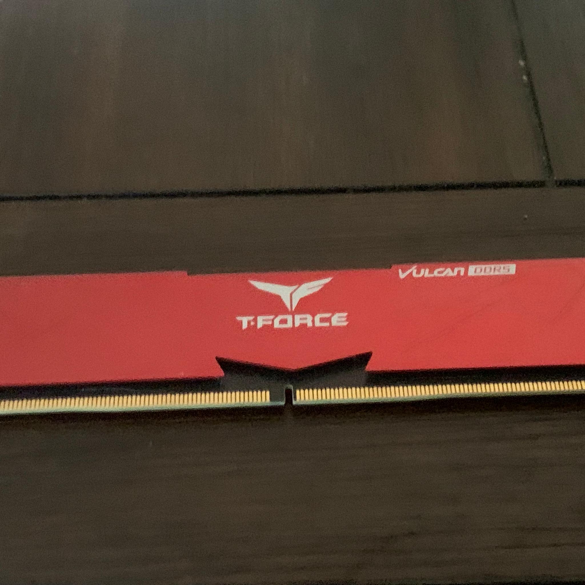 T-Force Vulcan 16GB DDR5 6000