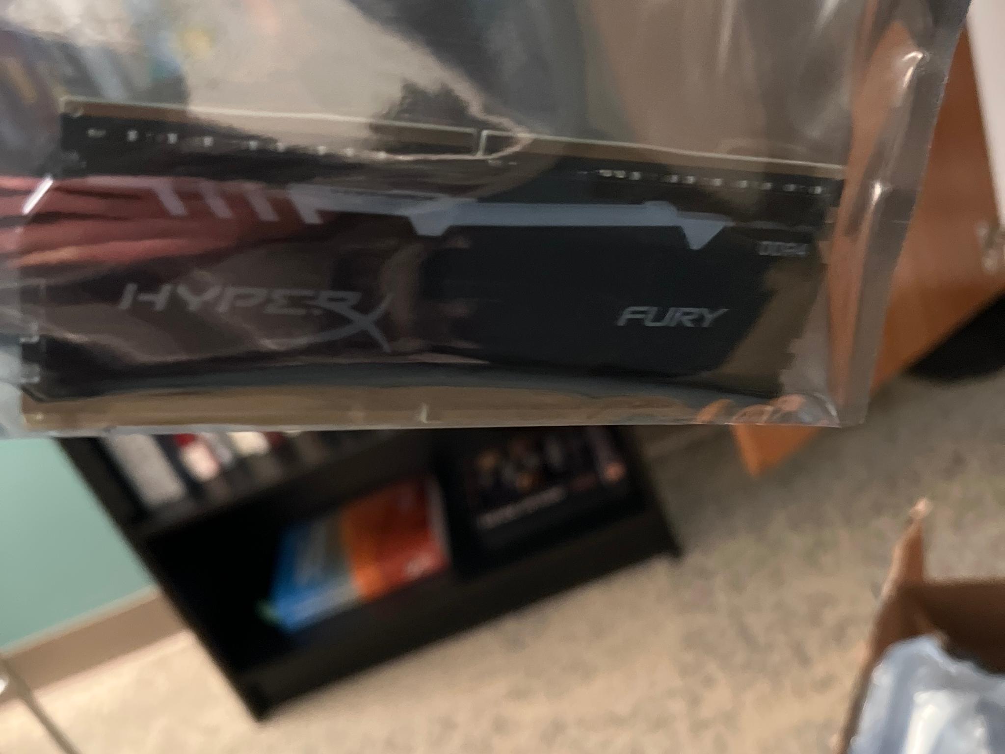 HP omen HyperX 32 GB DDR4-3733 MHz XMP RGB Heatsink RAM (2 x 16 GB)
