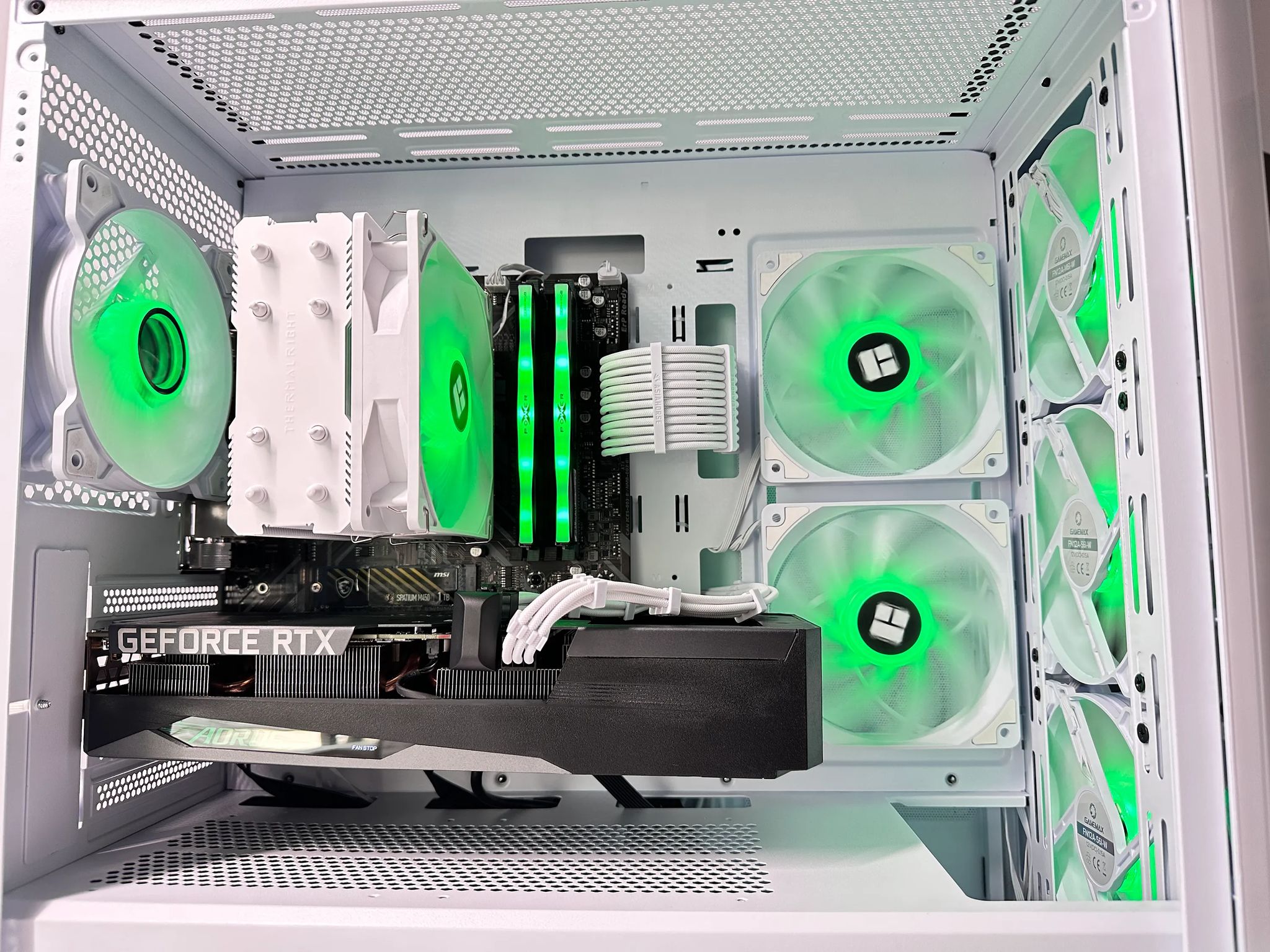 🧊Iceberg🧊Nvidia RTX 3060 Ti 8GB🌨️AMD Ryzen 5 5600X 6Core🌨️32GB DDR4🌨️ 1TB SSD NVME
