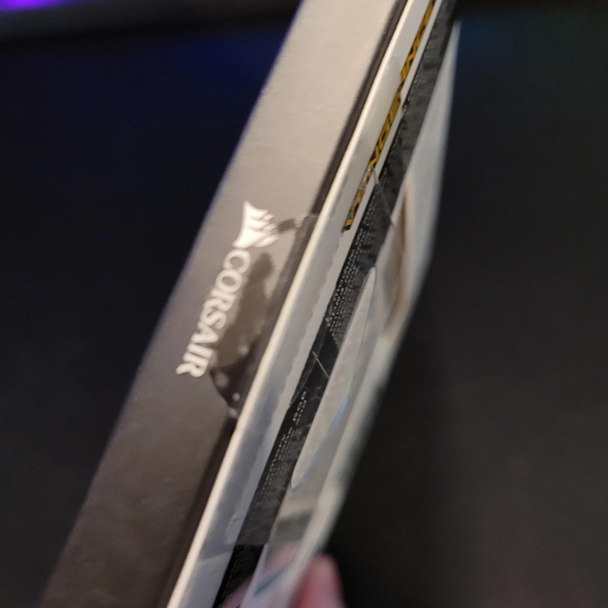 *SEALED* Corsair Vengeance Pro 16GB (2 x 8GB) 3200Mhz CL16 RAM 