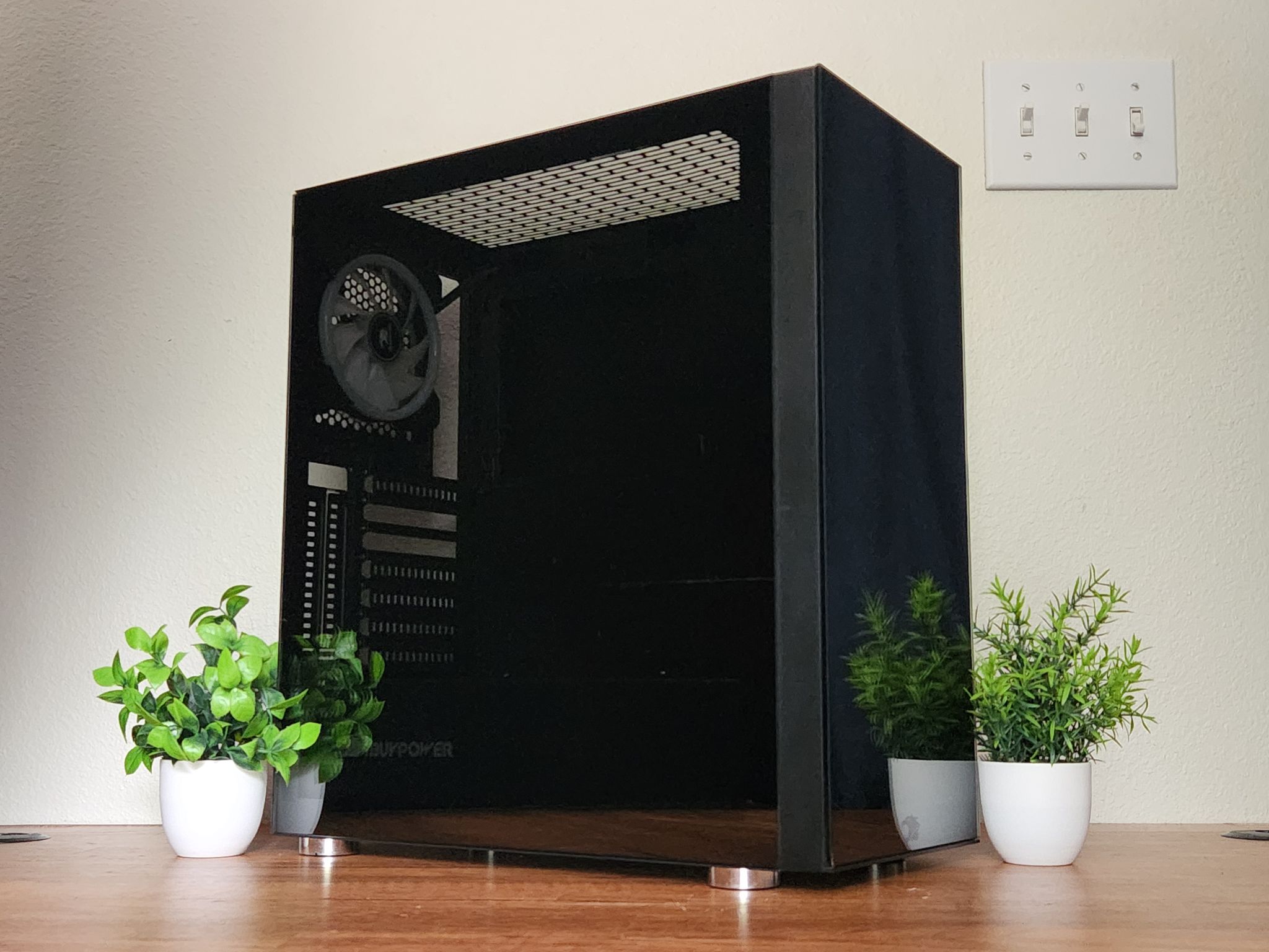 iBuyPower PC Case | 4x Fans Preinstalled | ATX | Mid-Tower | Screws Included