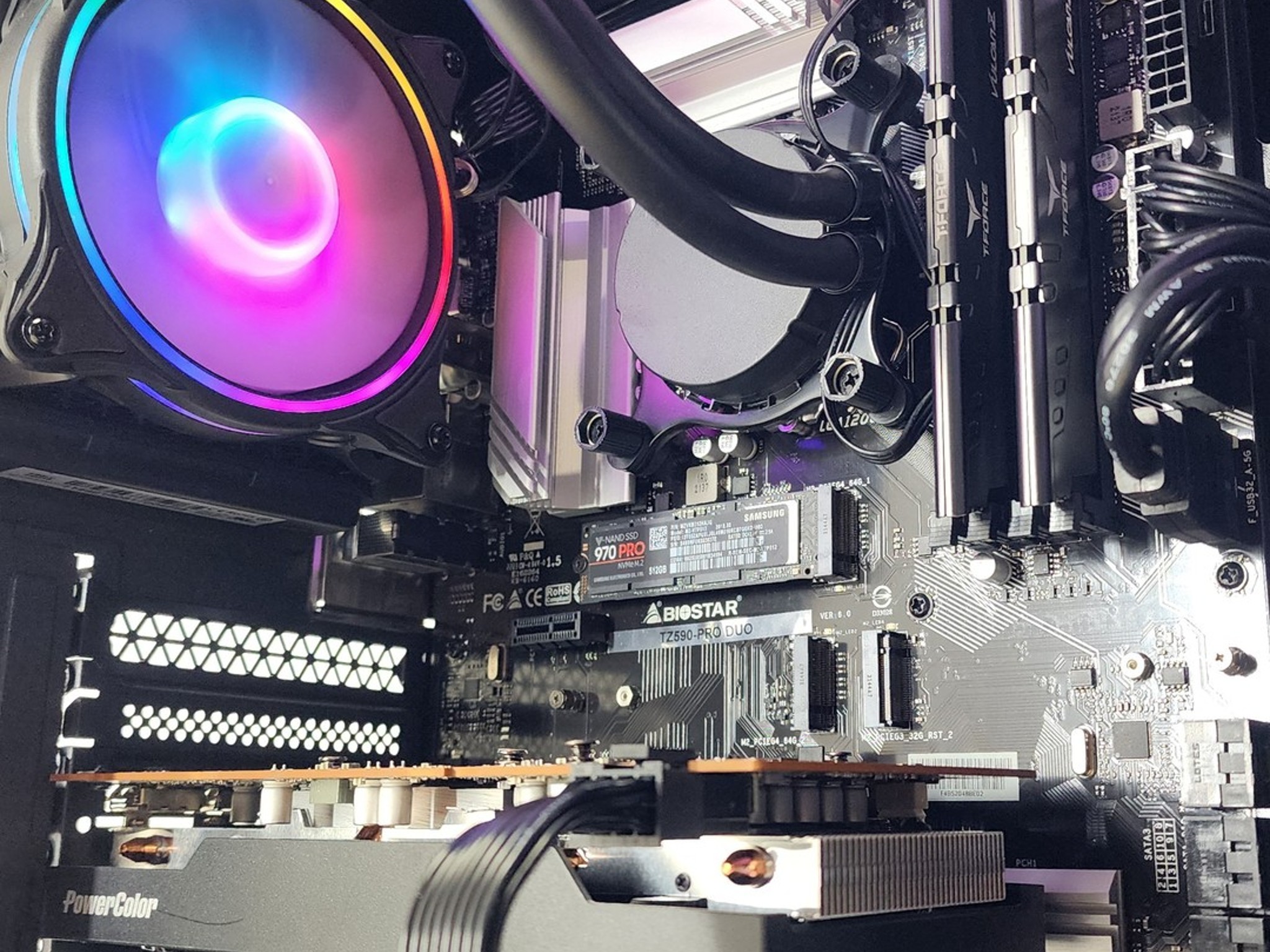 Gaming PC i7-10700K 16GB RAM 500GB SSD + 1TB HDD RX 6600 XT 8GB Win11 Computer