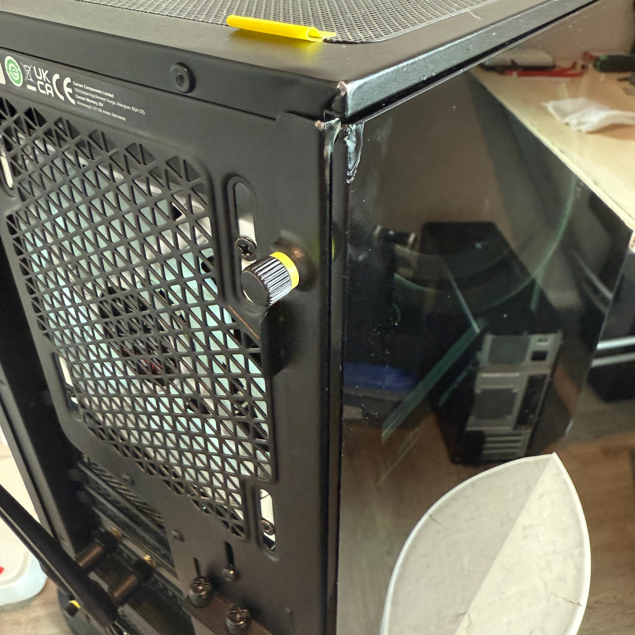 Corsair 4000D - Ryzen 7 5700X 8-Core, RTX 3070, 48GB DDR4, 1TB M.2 NVMe