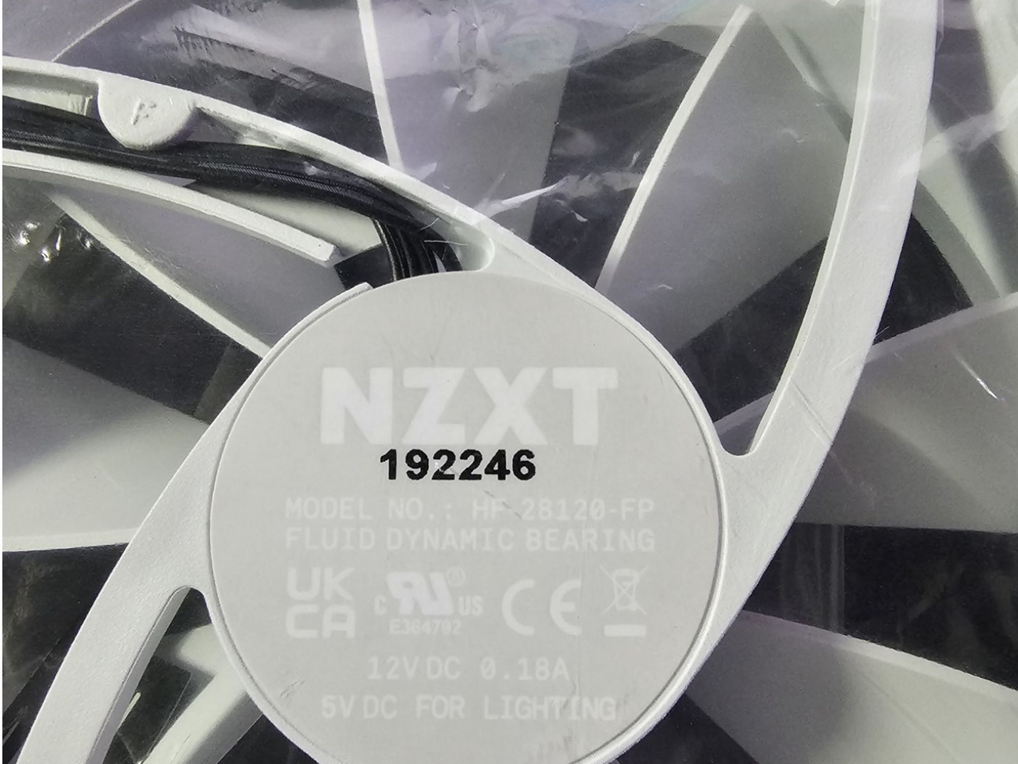 NZXT Aer RGB 2 120mm Fans White, Set of 3