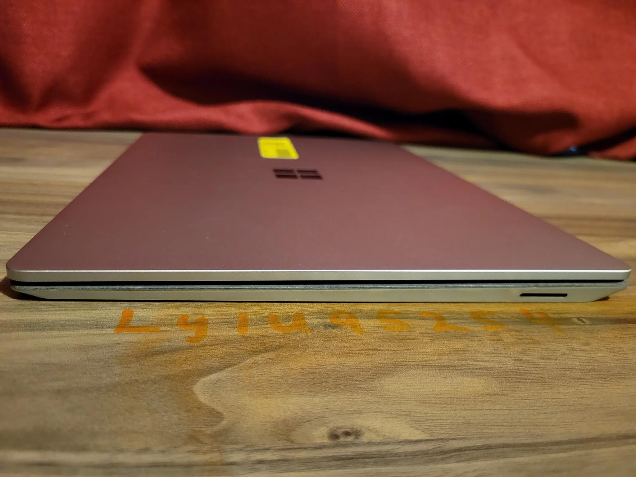 Microsoft Laptop 4 - 256gb ssd - 13.5" Touchscreen - Ryzen 5