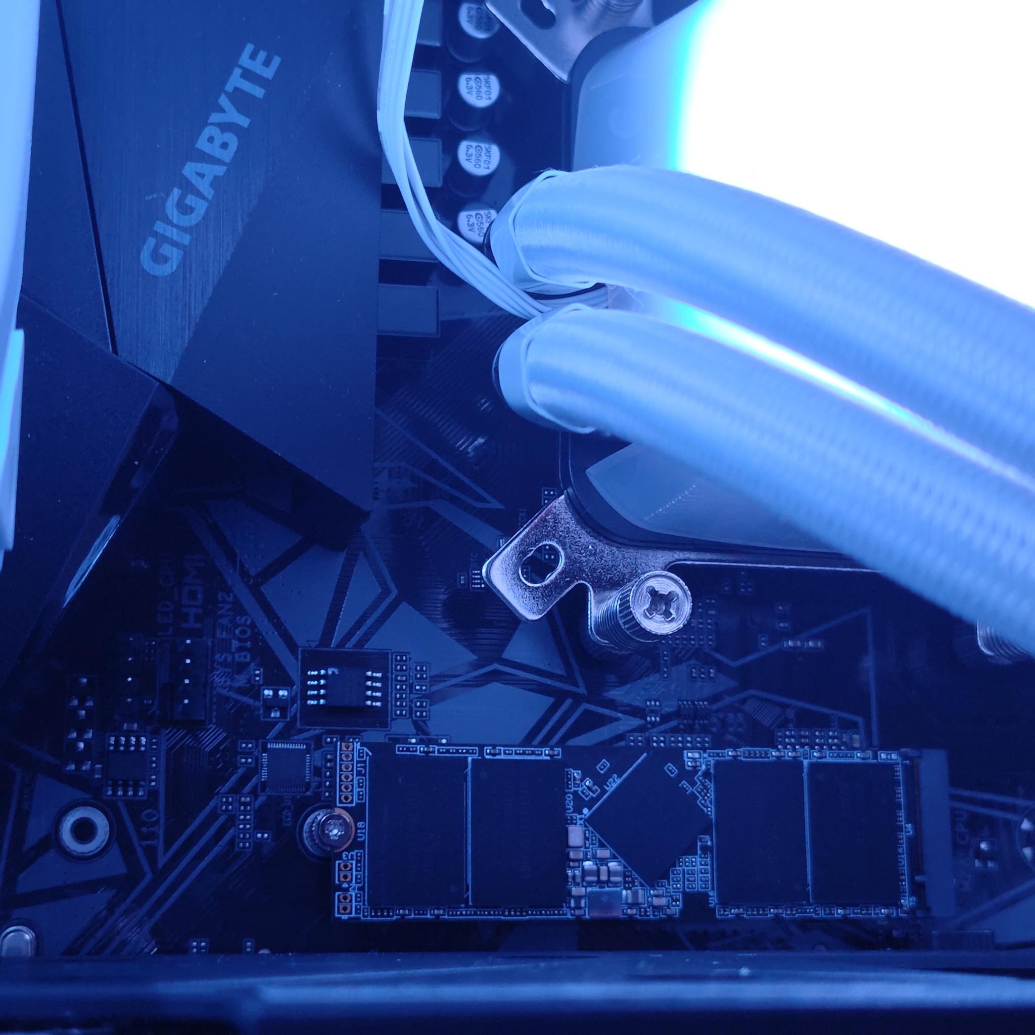 Liquid Cooled Gaming PC | RTX 5060 / Ryzen 5 / 16GB DDR4 / 1TB NVMe / Wi-Fi