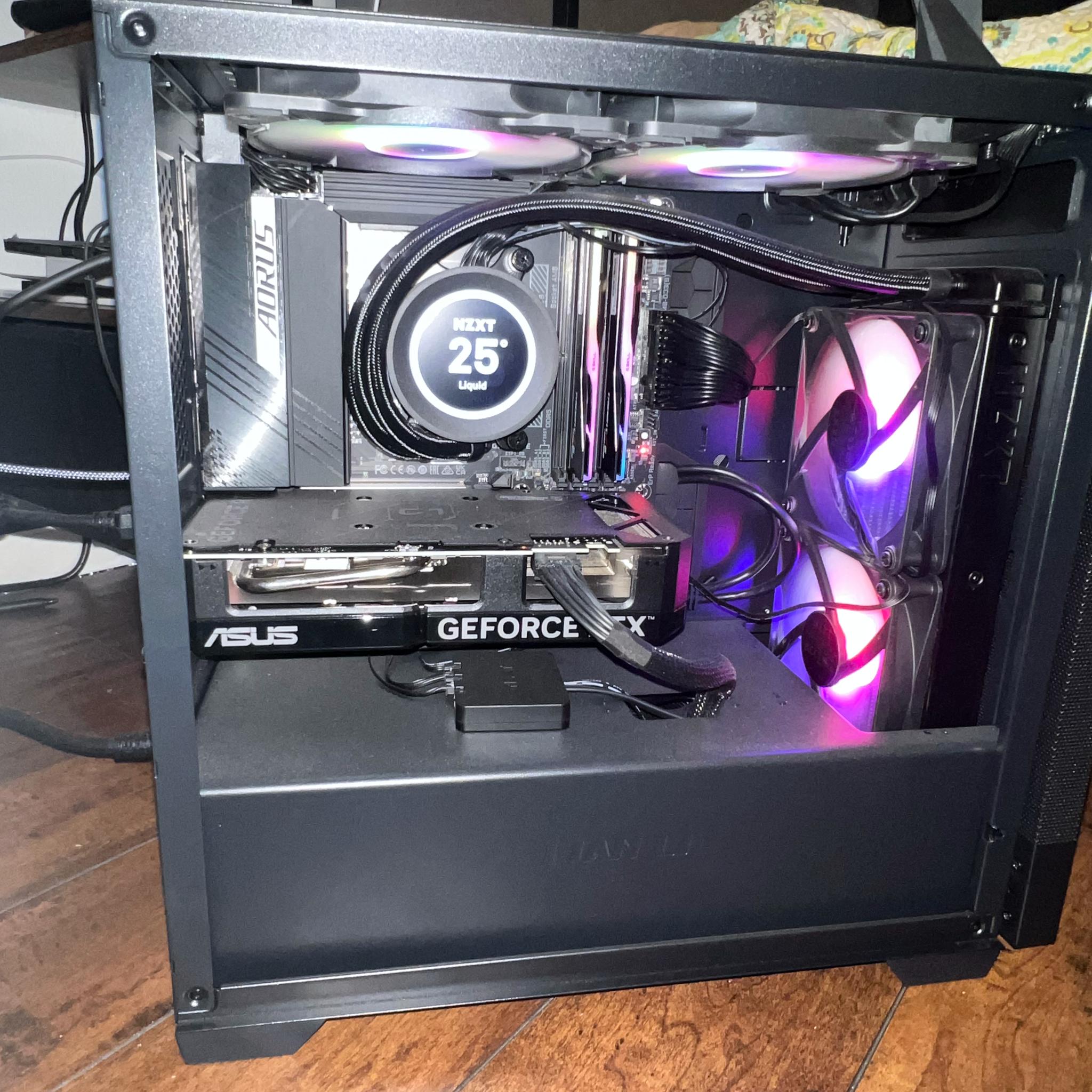 Ryzen 7800X3D, RTX 4070 SUPER, 32GB DDR5