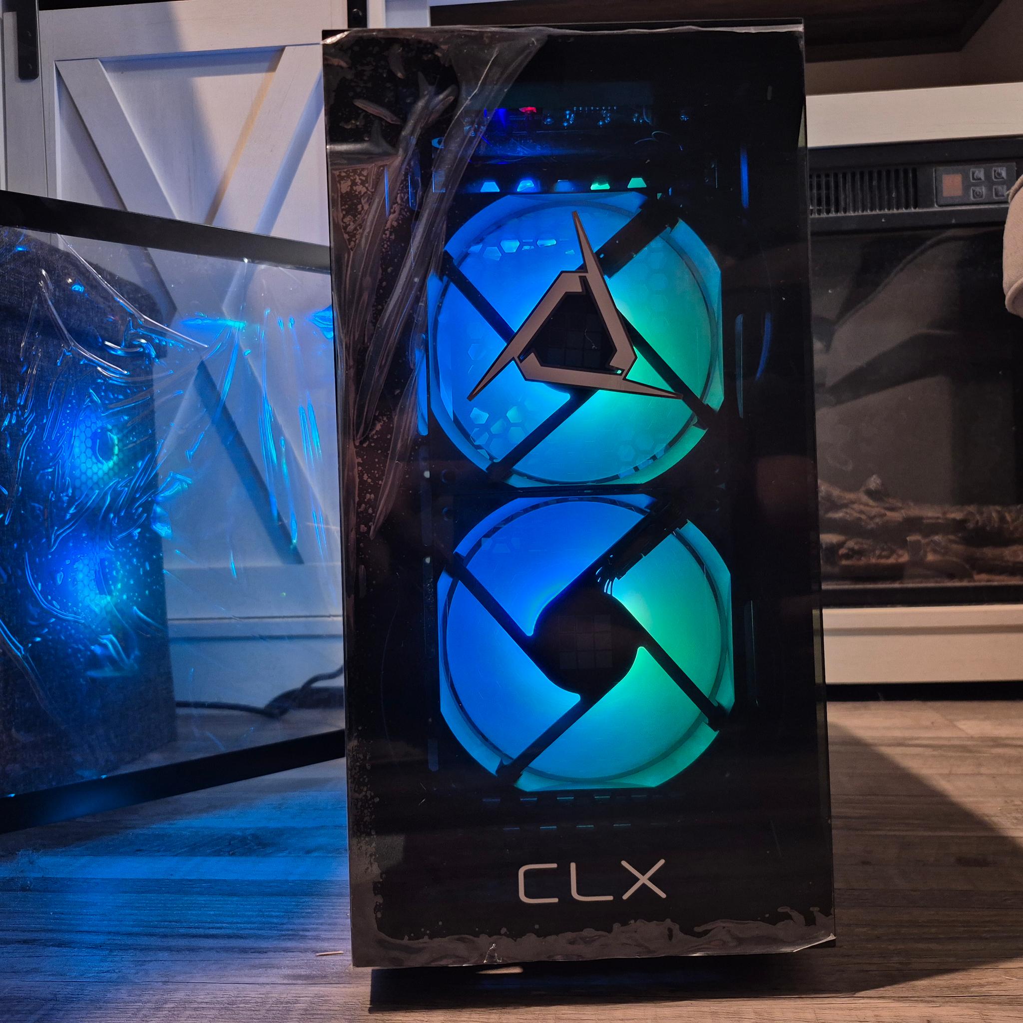 Budget Essentials | i5-7600K, RX 580 8GB 2048SP, 16GB RAM, 512GB SSD, Win11