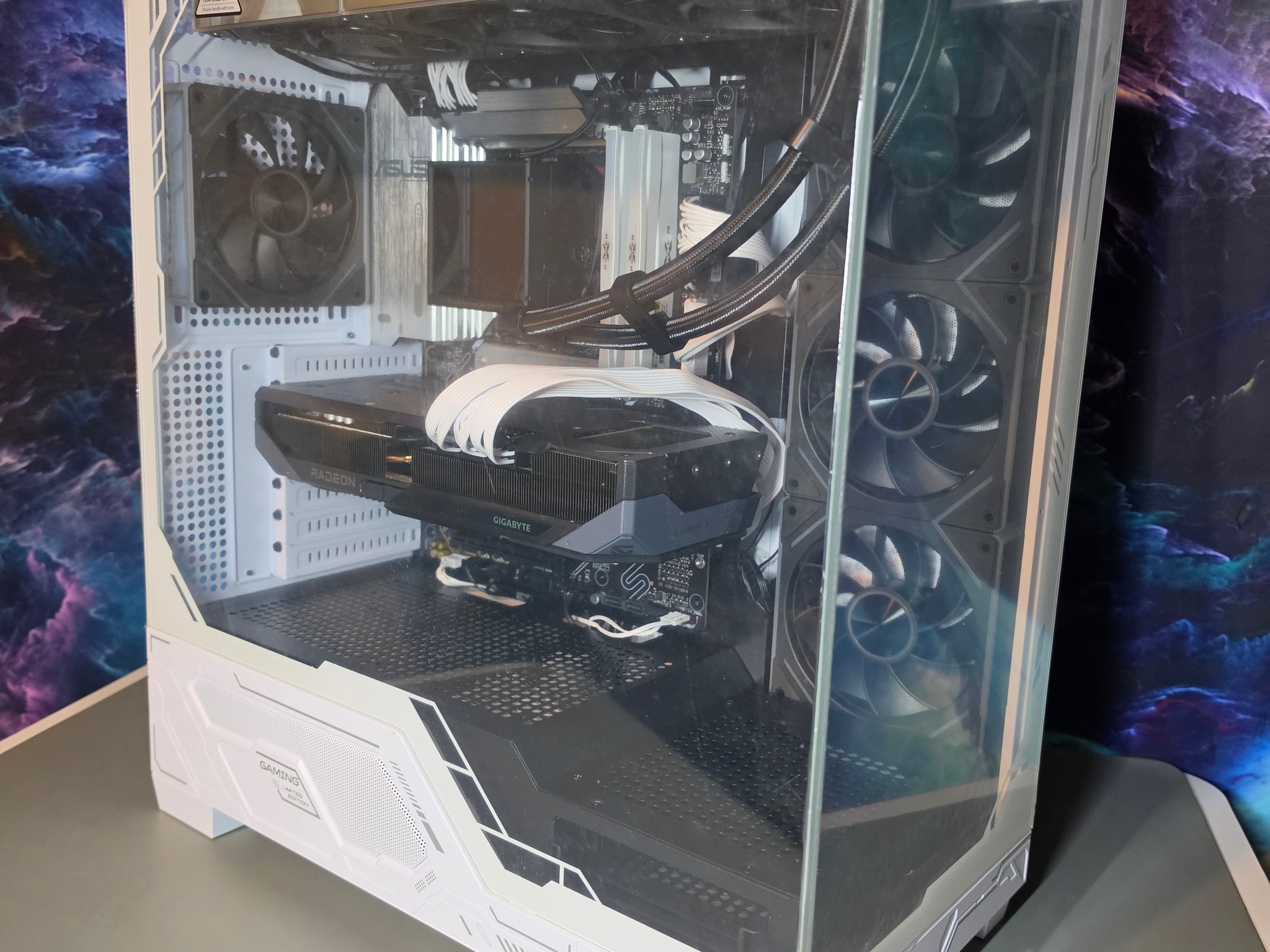 Gigabyte RX 9070 XT 16gb + Ryzen 9800x3d PC Build #100