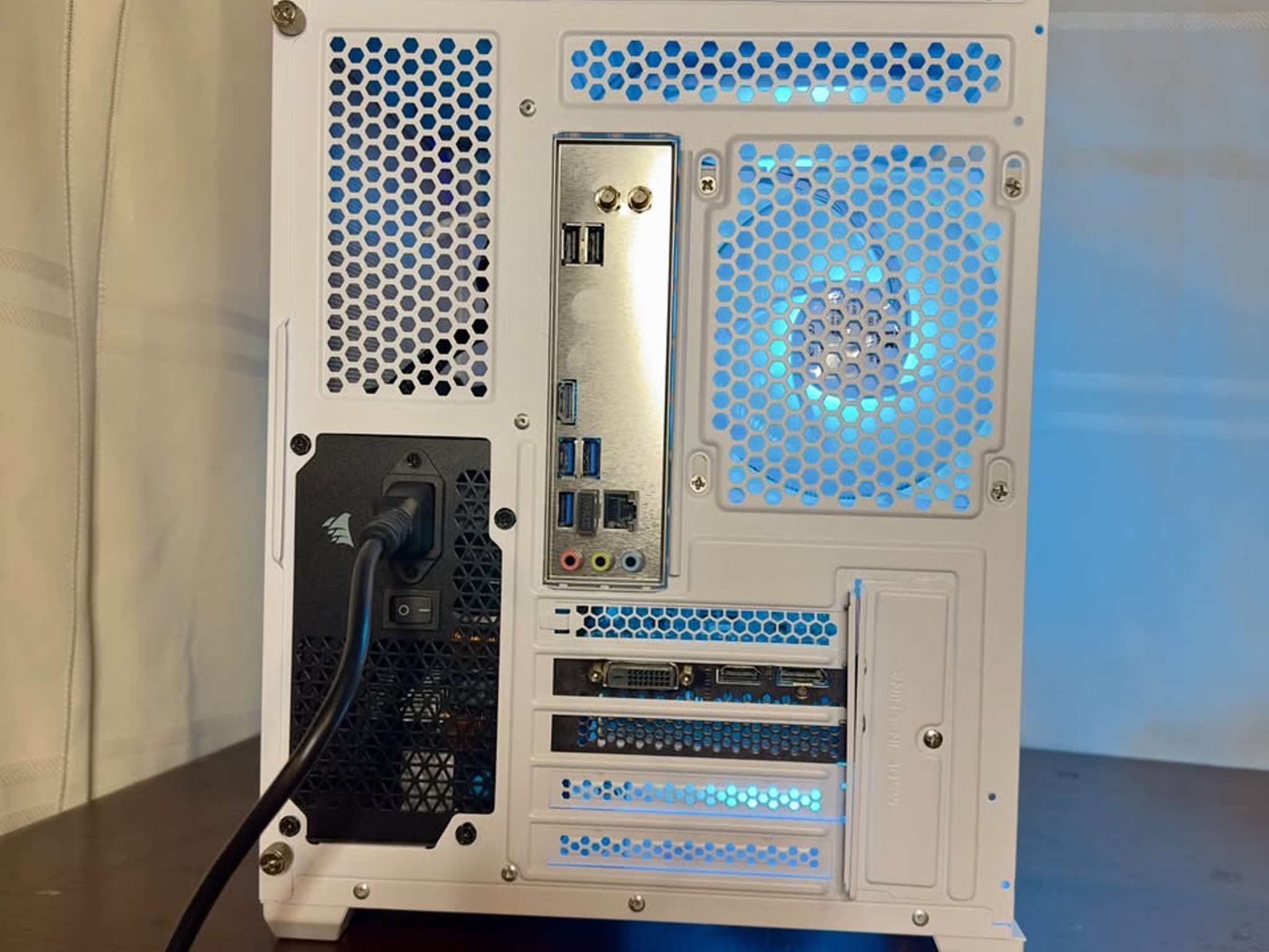 🌬️💠 Frostbyte Mini 🌬️💠 | RGB Gaming PC (NVIDIA GTX 1660 Super, Ryzen 5, 1TB NVMe SSD)