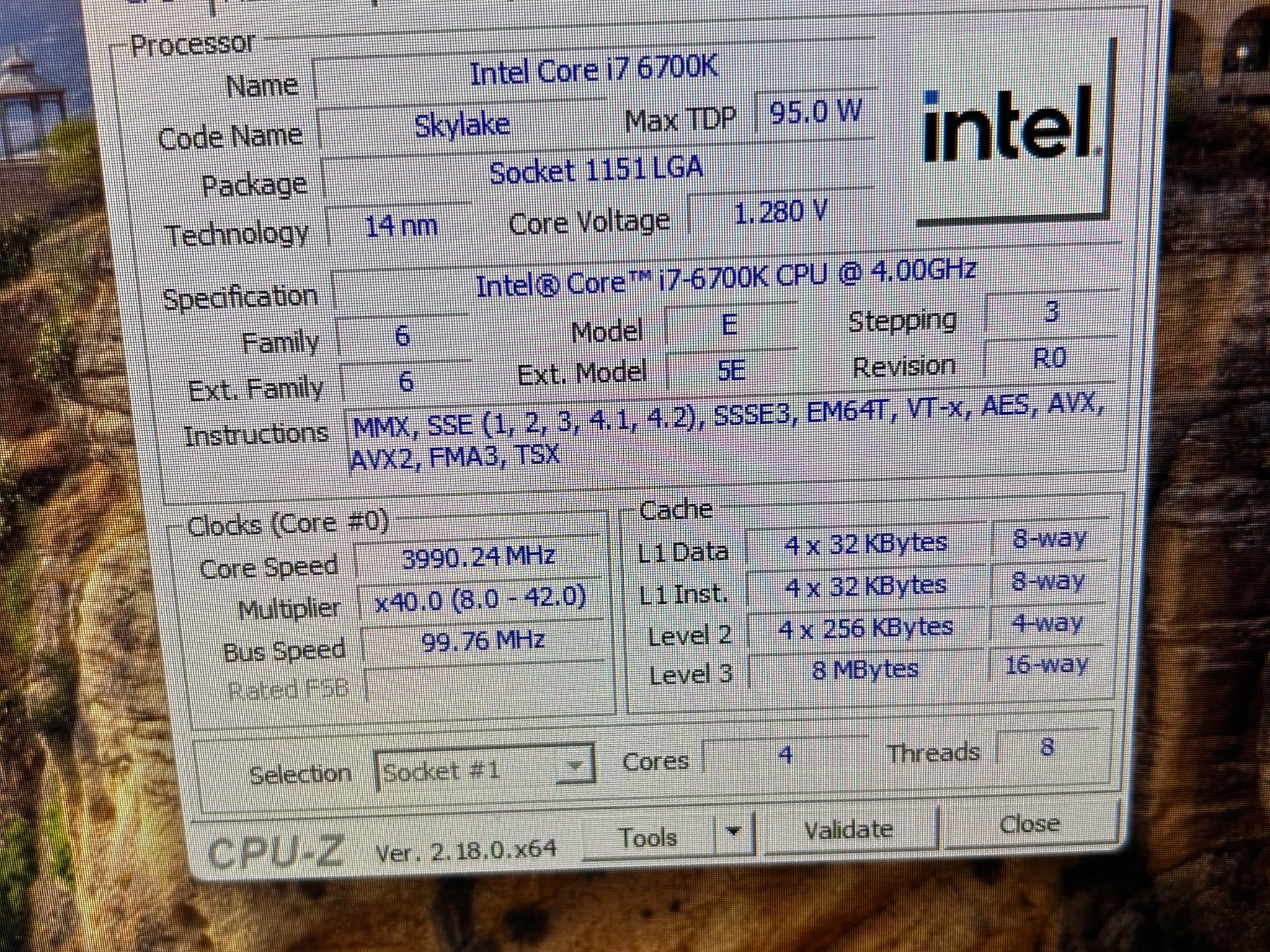 Solid 1080p Gaming/School PC - i7-6700k & Vega 56 8GB VRAM w/16GB 2133mhz RAM/1.25TB - WIN11