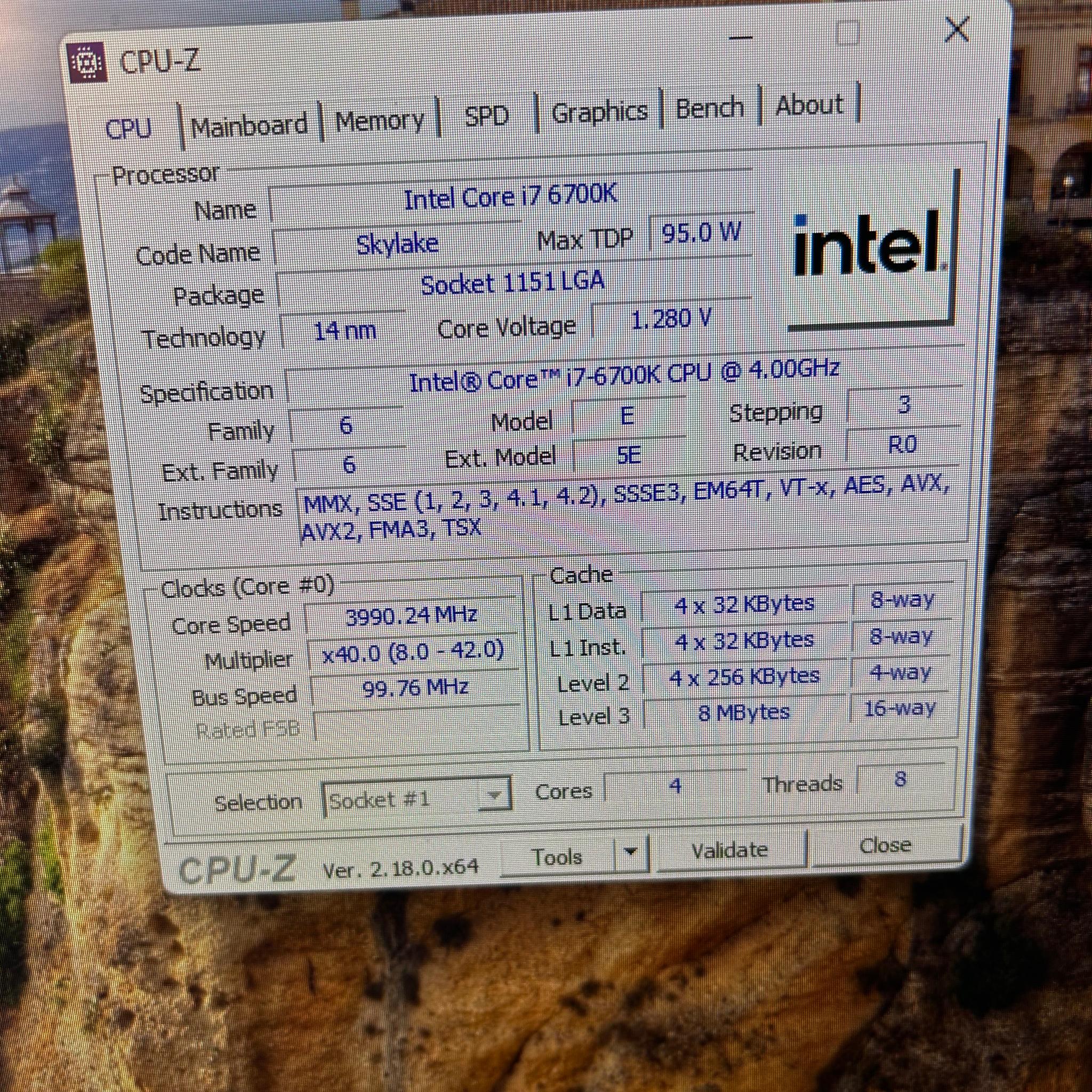 Solid 1080p Gaming/School PC - i7-6700k & Vega 56 8GB VRAM w/16GB 2133mhz RAM/1.25TB - WIN11