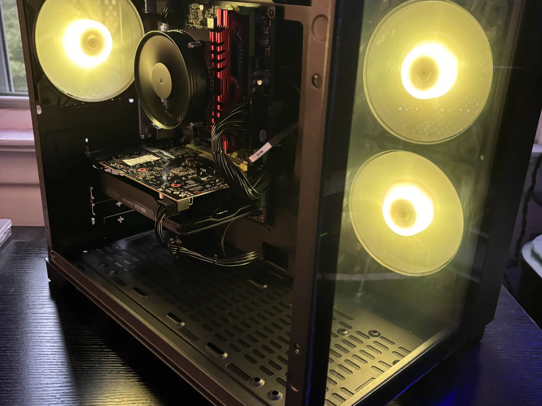 GAMING PC i5 16GB NVIDIA GTX 950 RGB Lighting RGB Fans Computer