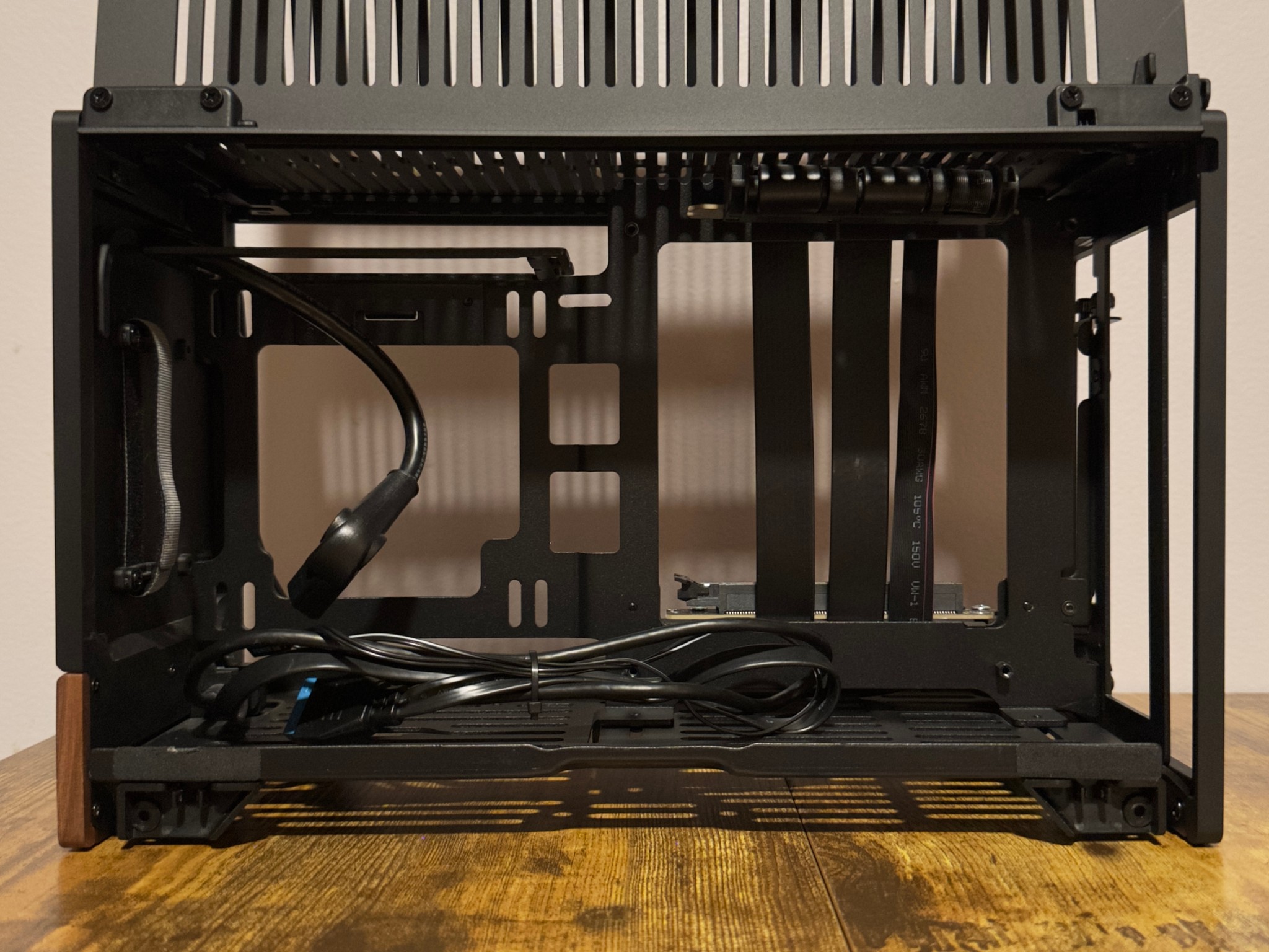 Fractal Design Terra (Graphite) Mini-ITX PC Case