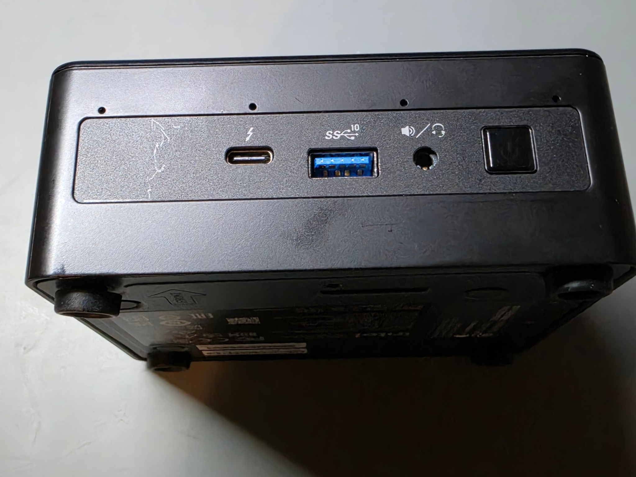 Intel NUC SWNUC11PAHi700 i7 1165G7 + 32gb DDR4 + 512gb ssd + PCIE 5.0 GPU Dock