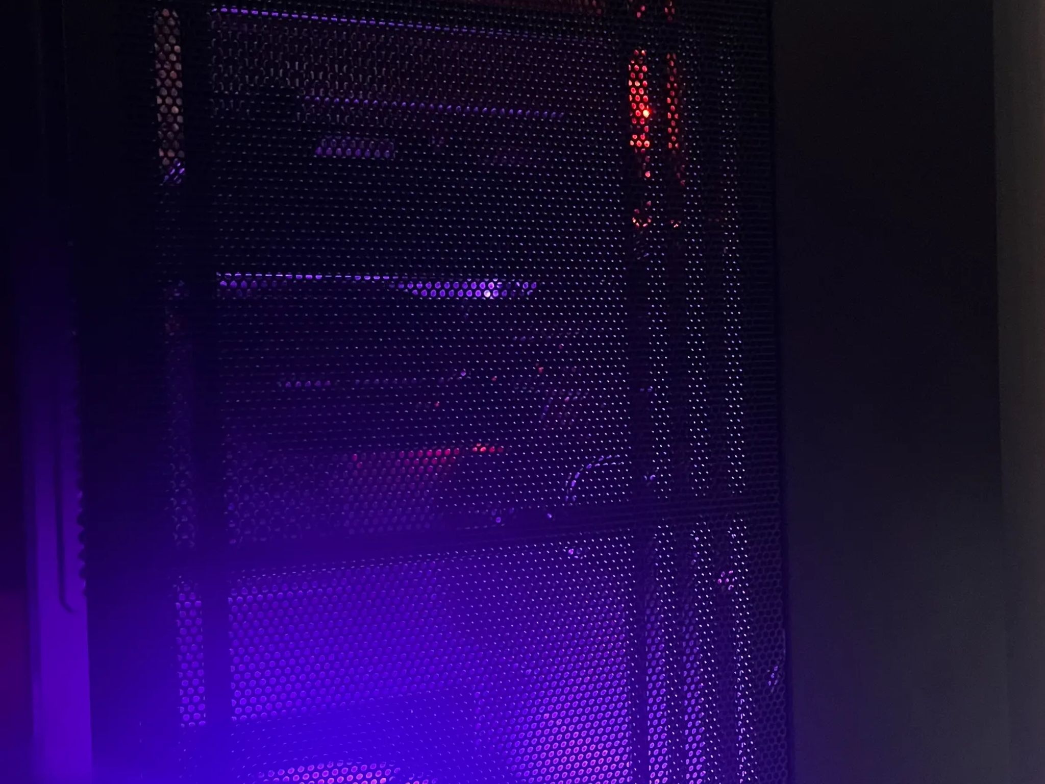 RTX 4060ti | Intel i5-8600k | 16GB DDR4 | 1TB SSD | Windows 11 Home