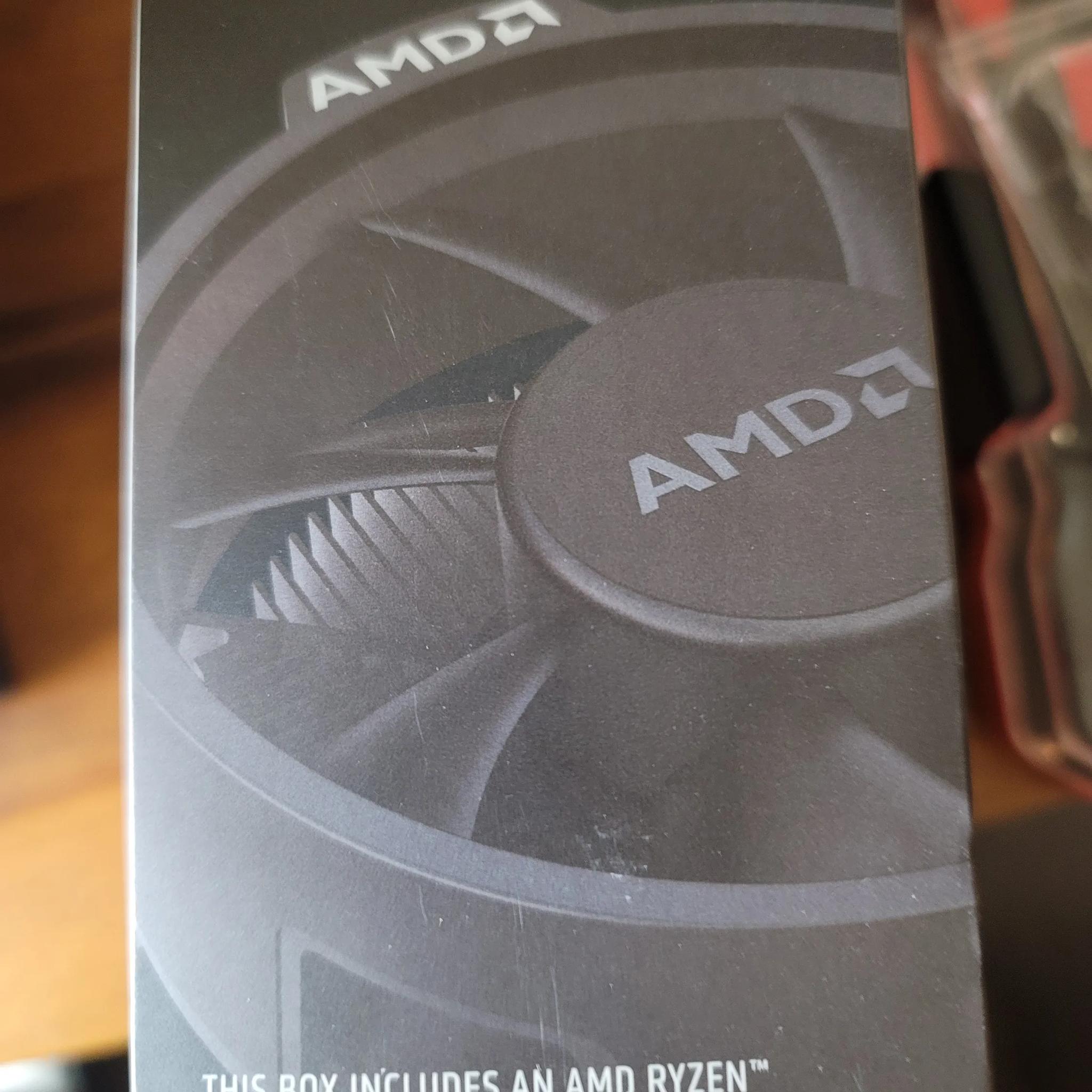 AMD - Ryzen 5 5600X 4th Gen 6-core, 12-threads Unlocked Desktop Processor With Wraith Stealth Cooler