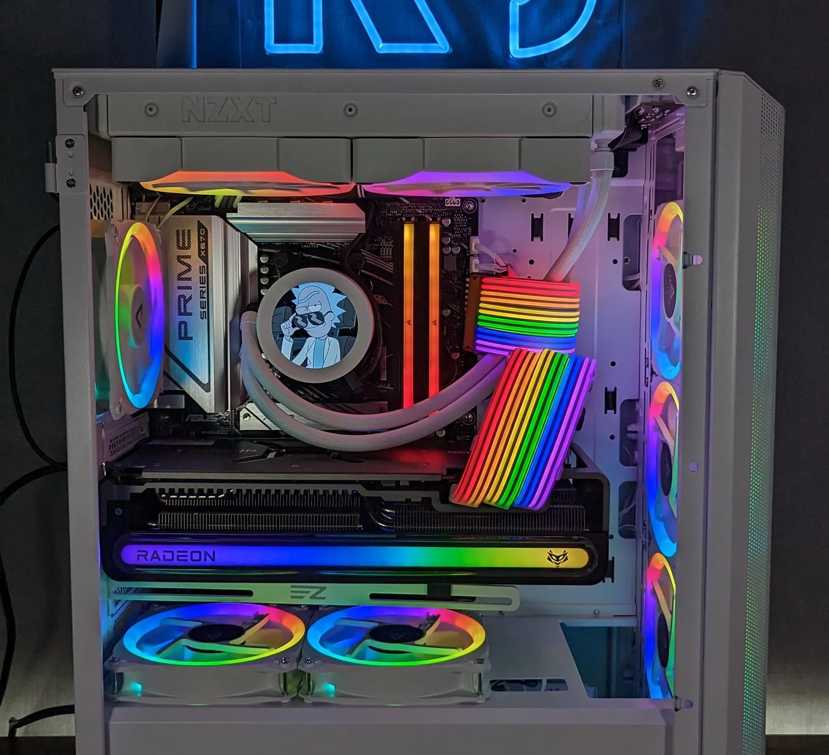 RX 7900XTX Sapphire // Ryzen 9 7900x3D // 64GB 6000Mhz DDR5 // 2TB Gen4 NVMe // WiFi