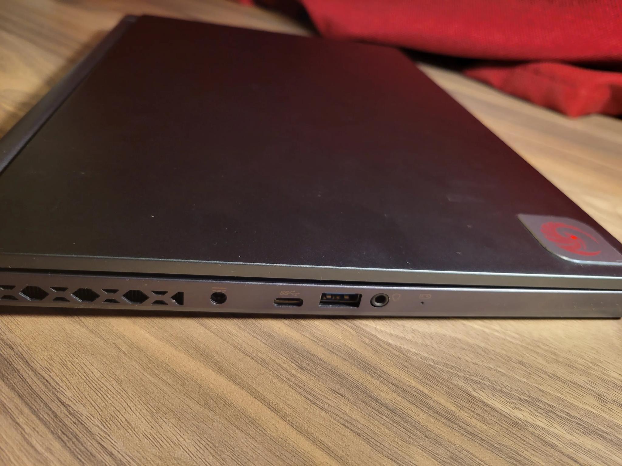 Msi Delta 15 Gaming Laptop