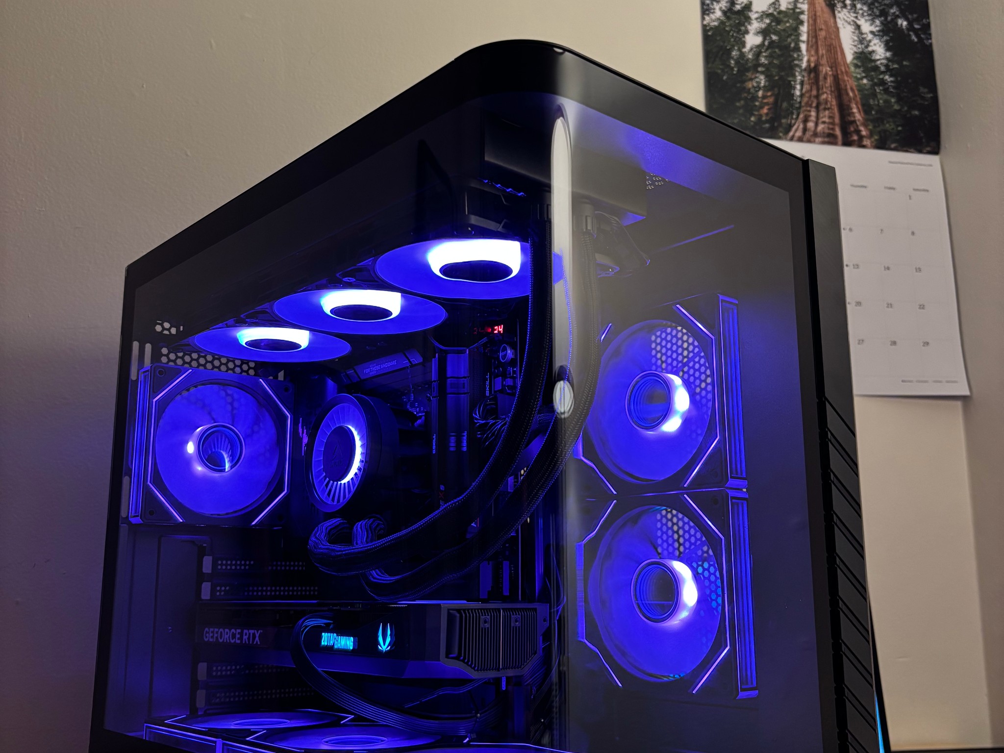 GeForce RTX 5070 Ti Custom Gaming PC - Ryzen 7 7800X3D | Nvidia 5070 Ti | 32 GB DDR5