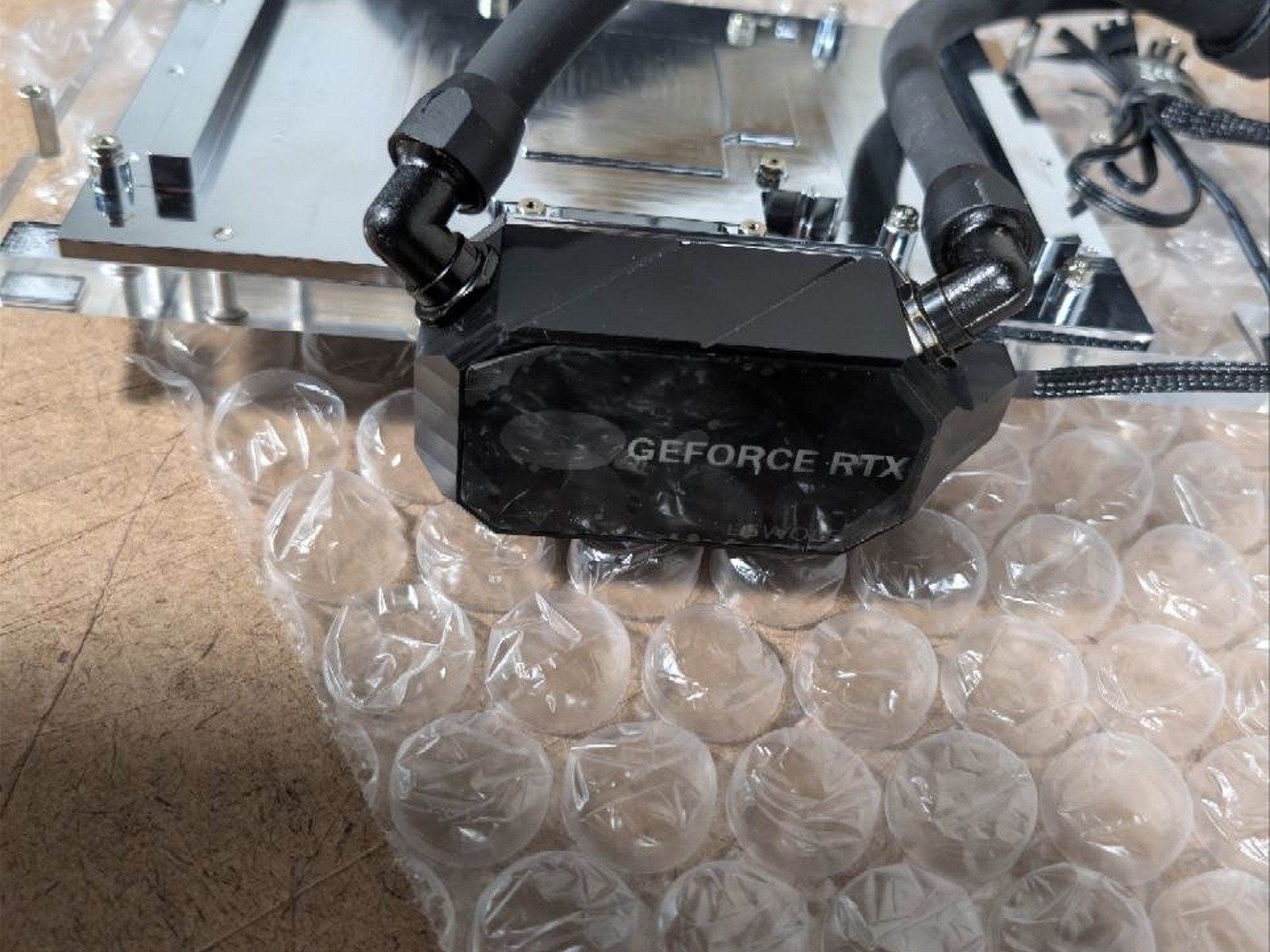 Alphacool Eiswolf 2 AIO - 360mm RTX 4080 Suprim with Backplate (14488)