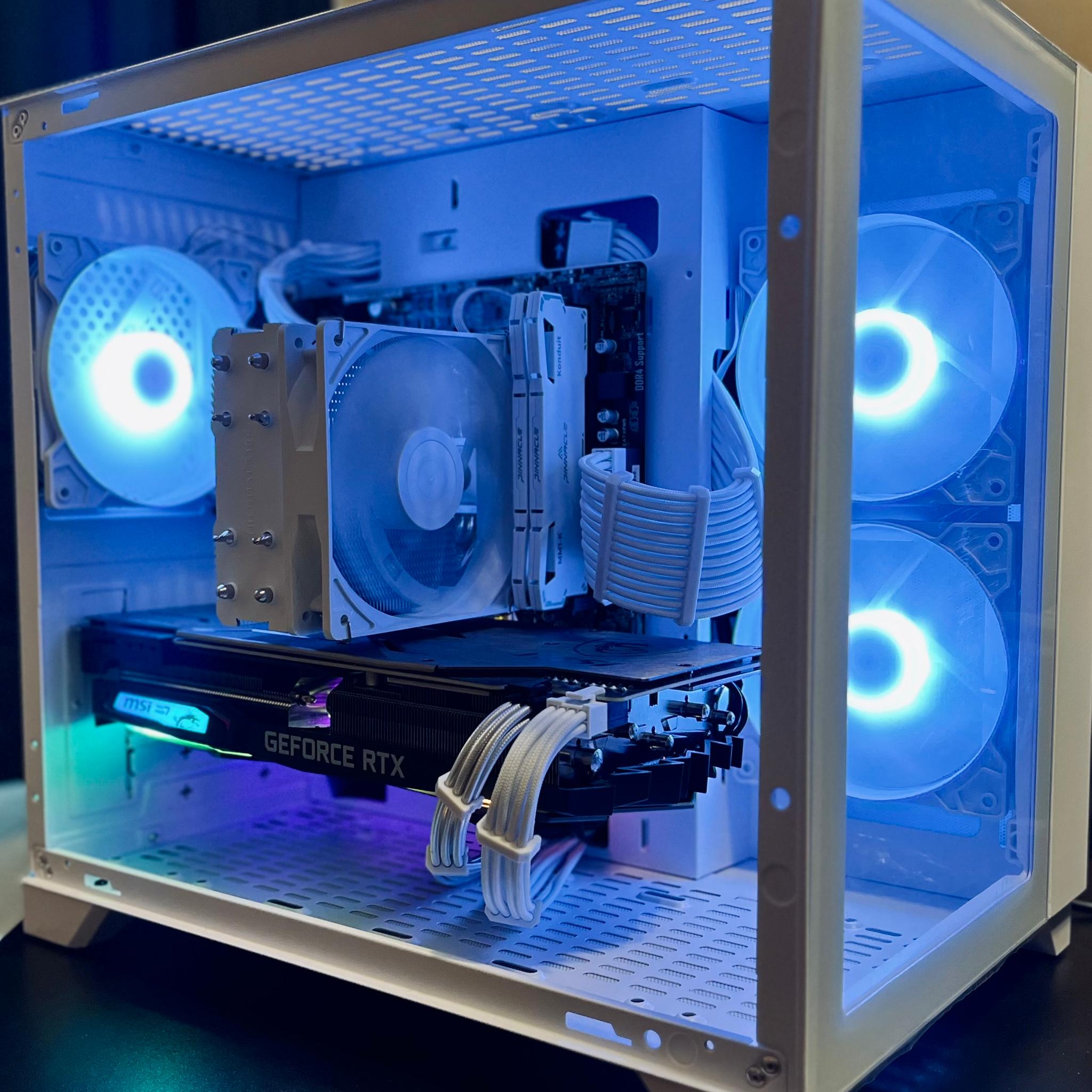 Custom Gaming PC |2070 Super // Ryzen 3600 // 512GB SSD + 1TB|