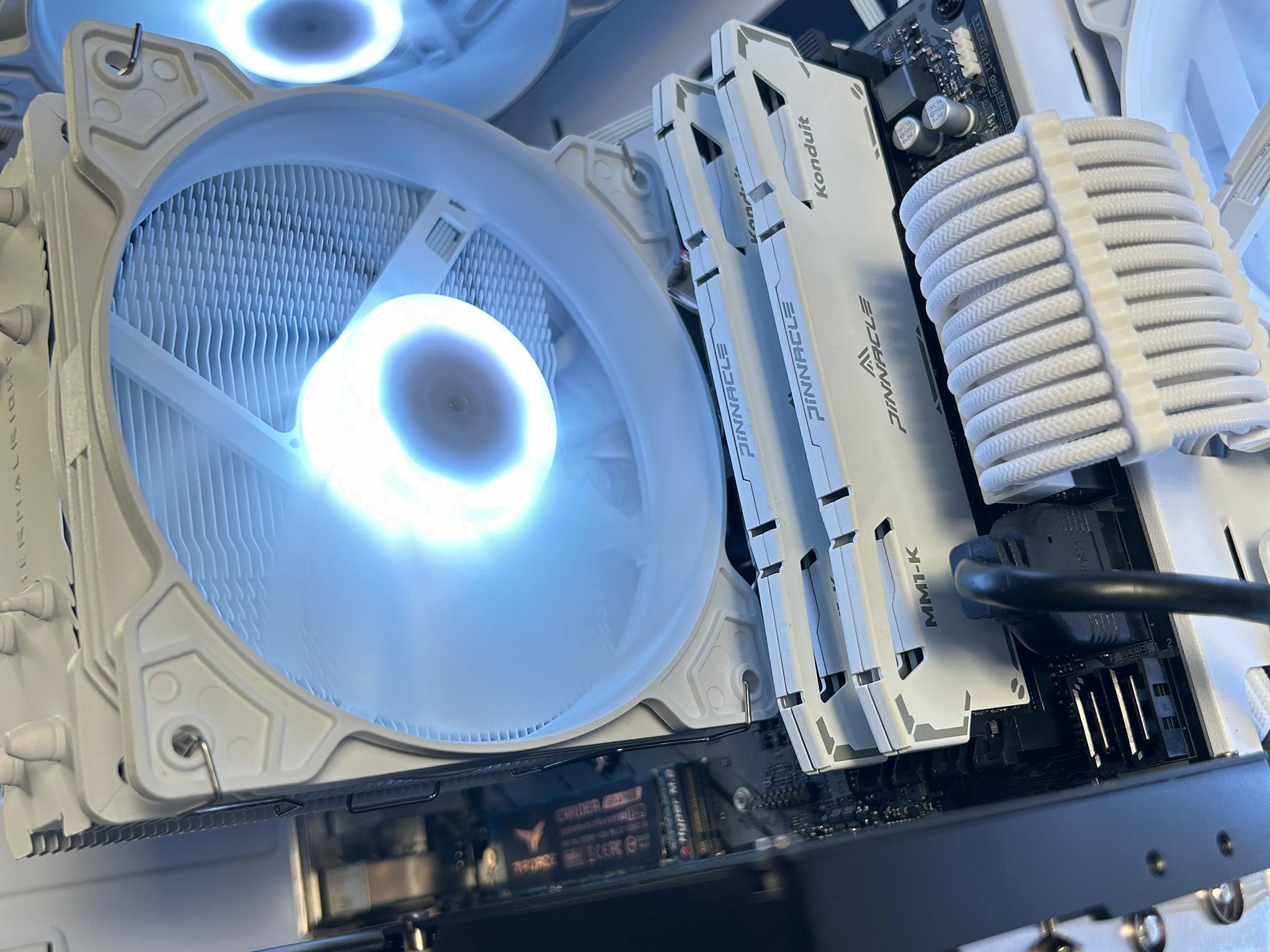 RTX 3070 | Ryzen 7 5700G | 1TB Gen4 NVME | 16GB 3200MHz