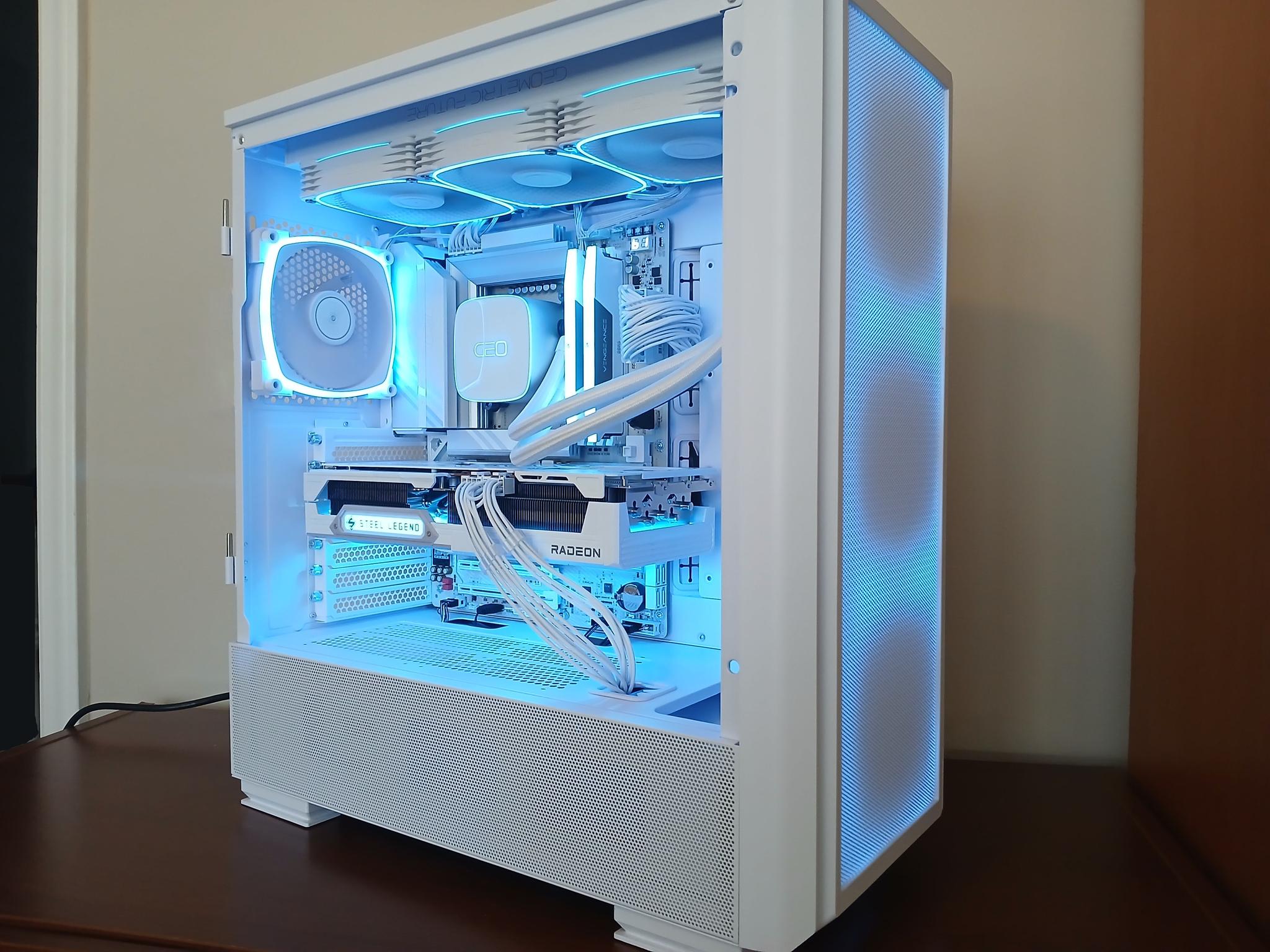 4K Frost White | RX 9070XT 16GB | Intel Core Ultra 7 265KF | 32GB RAM | 2TB SSD