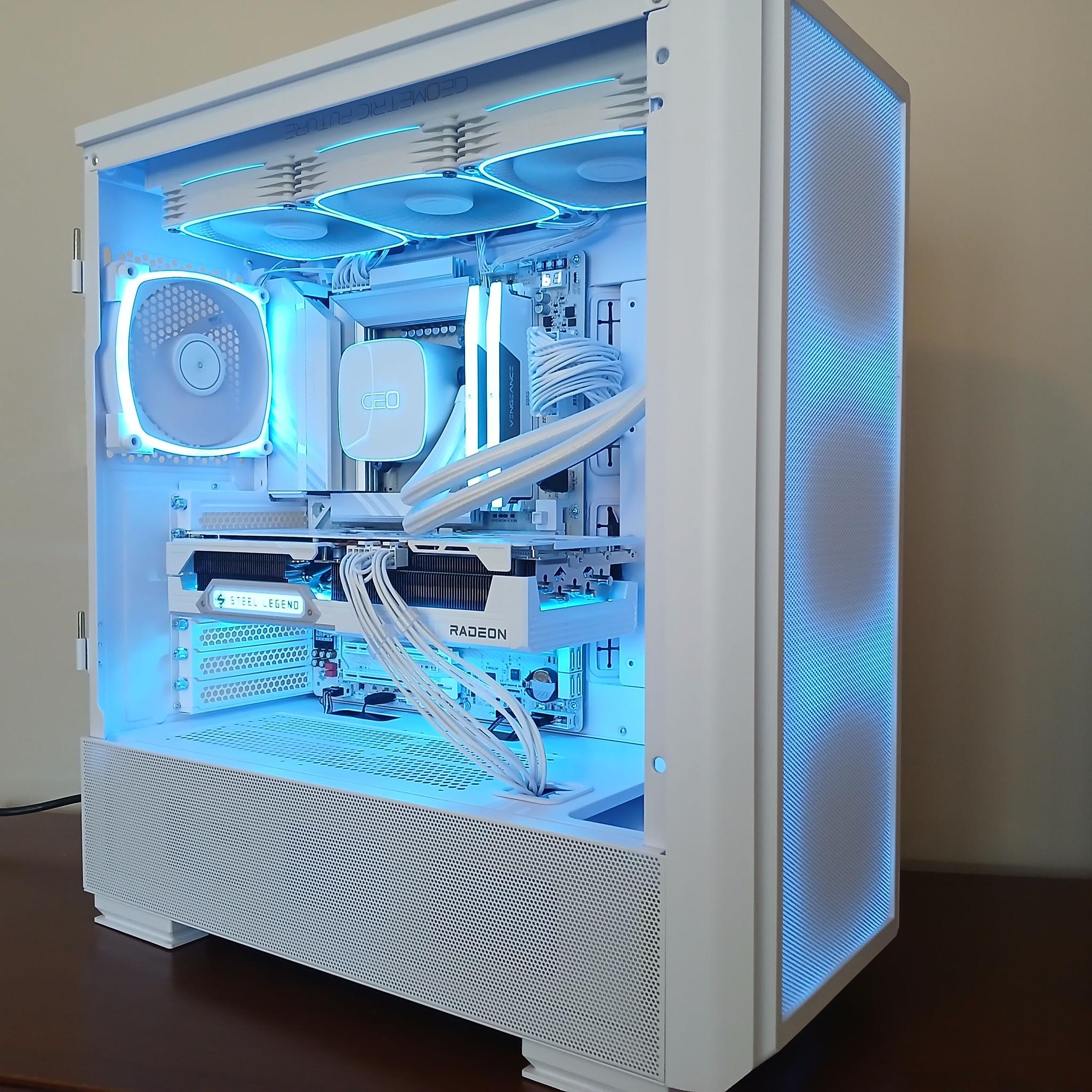 4K Frost White | RX 9070XT 16GB | Intel Core Ultra 7 265KF | 32GB RAM | 2TB SSD