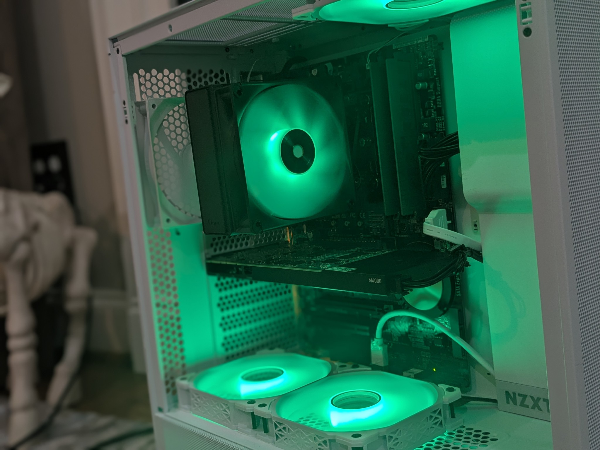 120 FPS Fortnite | 180 Day Warranty | i5-6600, 16GB RAM, Nvidia Quadro 8GB, 480GB SSD