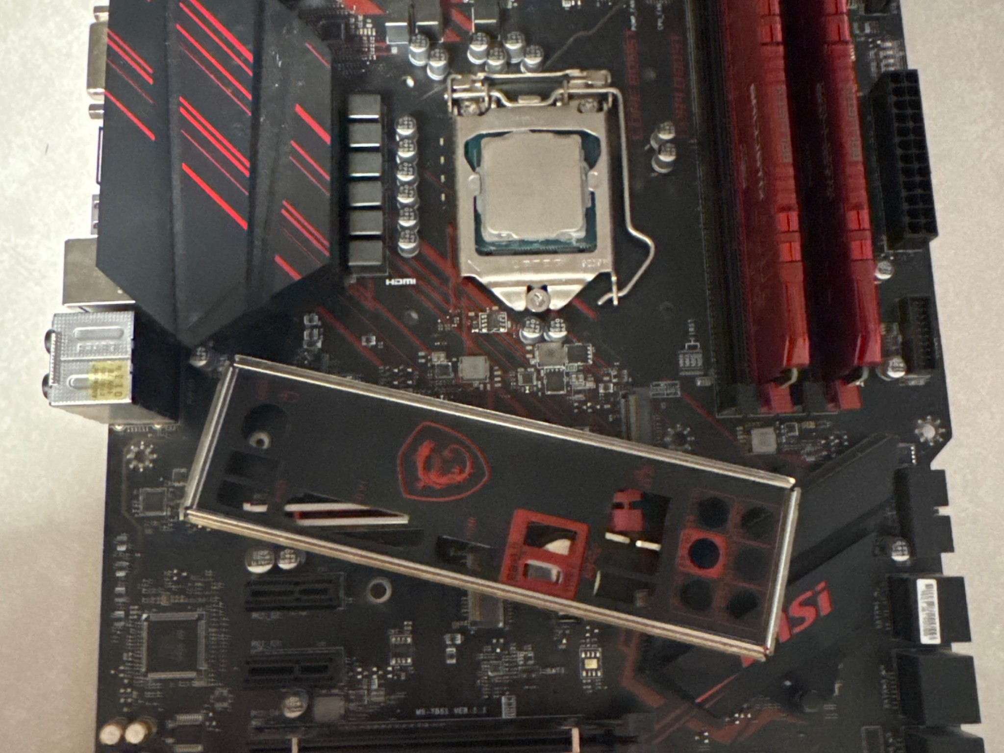 i7 8700K 16GB Crucial Ballistix DDR4 and MSI MPG Z390 Gaming Plus Bundle