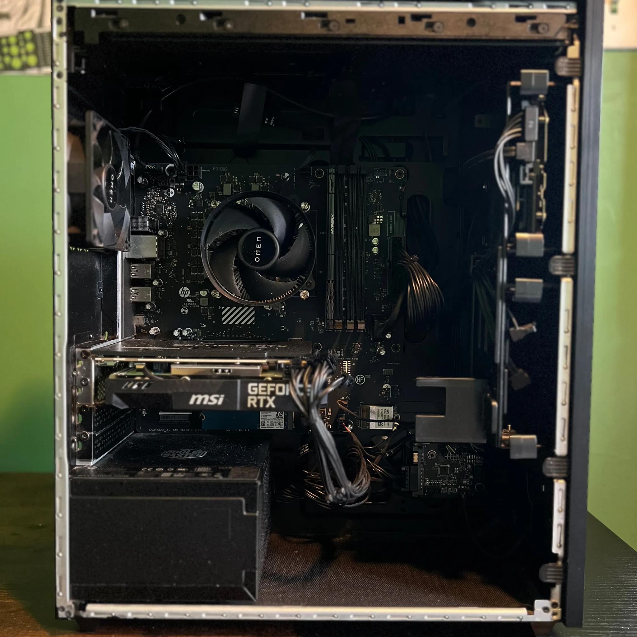 MID TIER RGB GAMING PC | I5-10400F | GeForce RTX 3060 HP Omen 25L 2TB