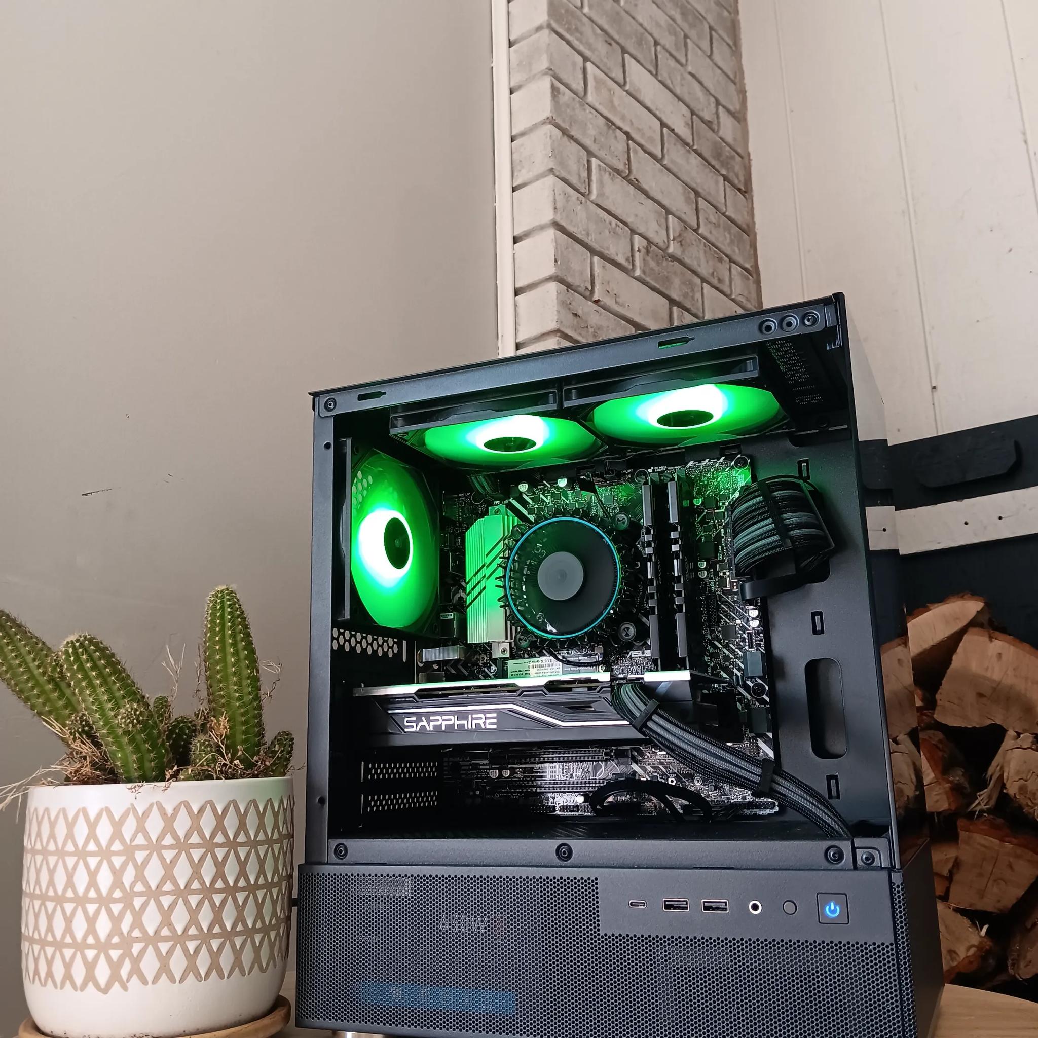 💎Budget Aesthetics💎/Rx 580 8gb/Intel i3-12100f/16gb ddr4 3200mhz/1tb nvme/