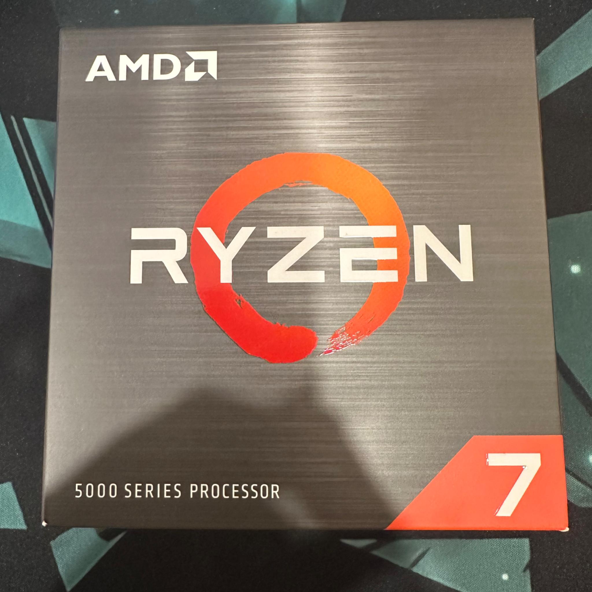AMD RYZEN 7 5700X