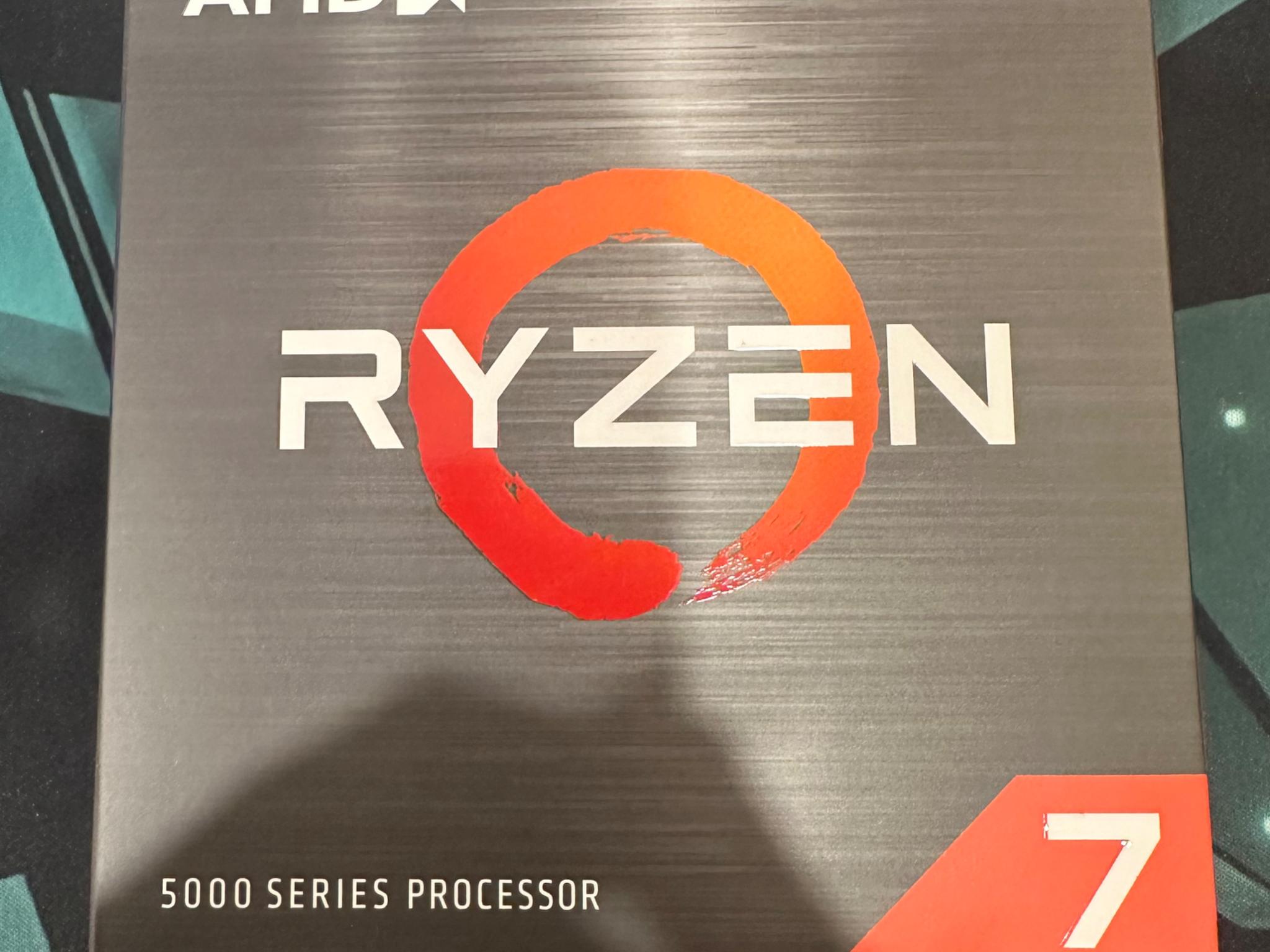 AMD RYZEN 7 5700X