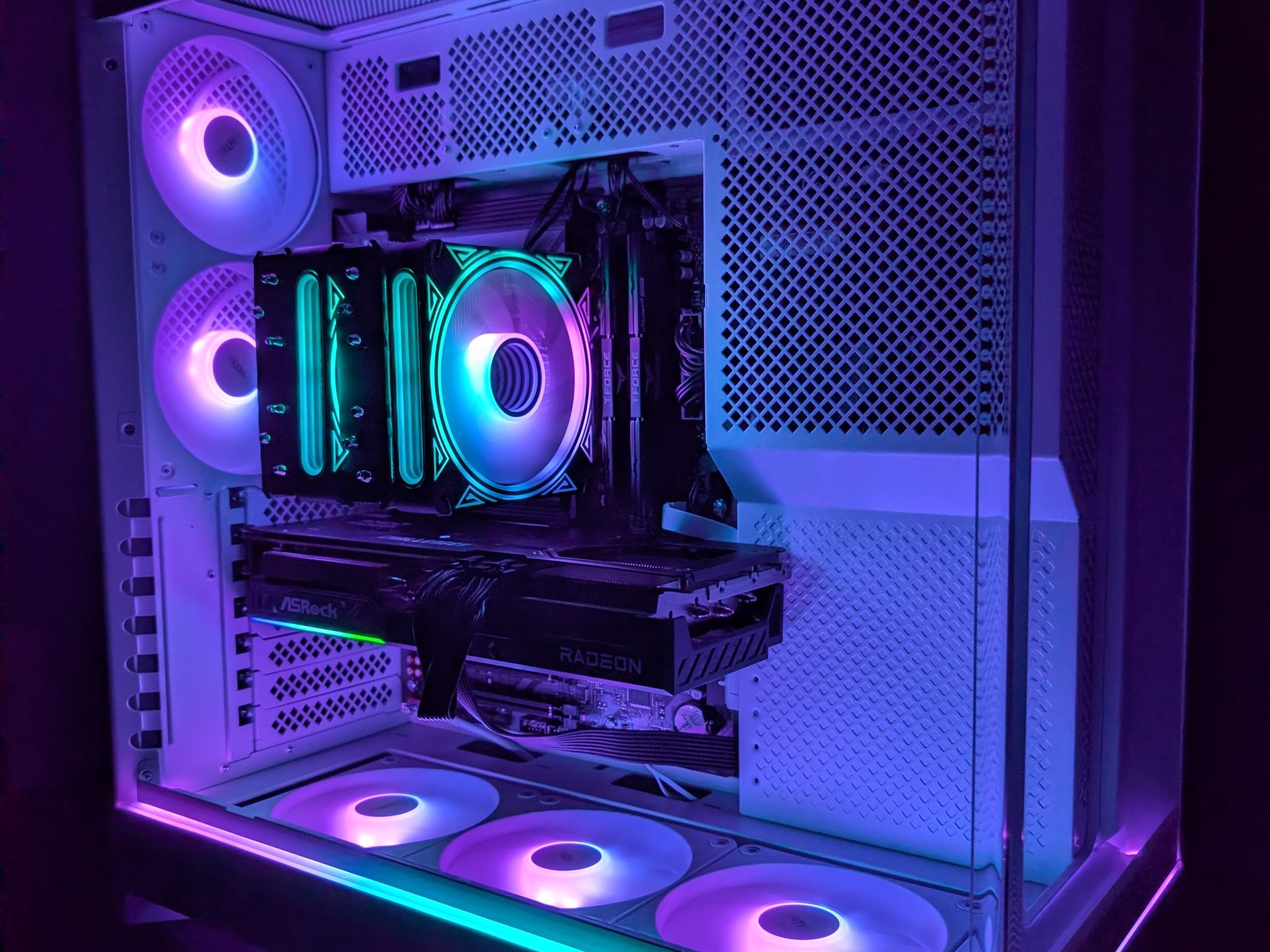 Gaming PC RX 9070-Ryzen 5 9600x-32 GB DDR5 6000-1 TB NVME mostly new