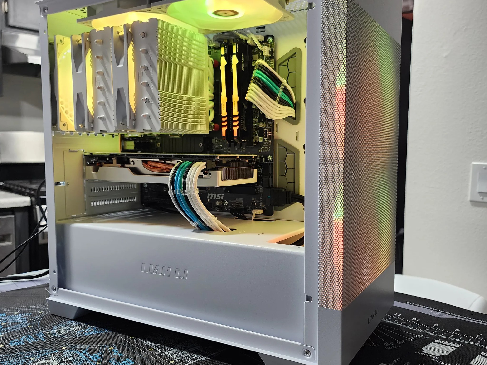 AMD Gaming PC | Ryzen 7 5700X | RX 6700XT | 32GB | 1TB