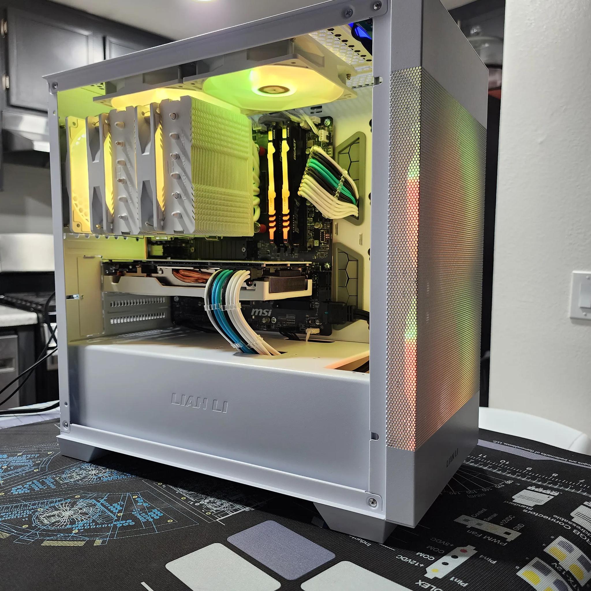 AMD Gaming PC | Ryzen 7 5700X | RX 6700XT | 32GB | 1TB