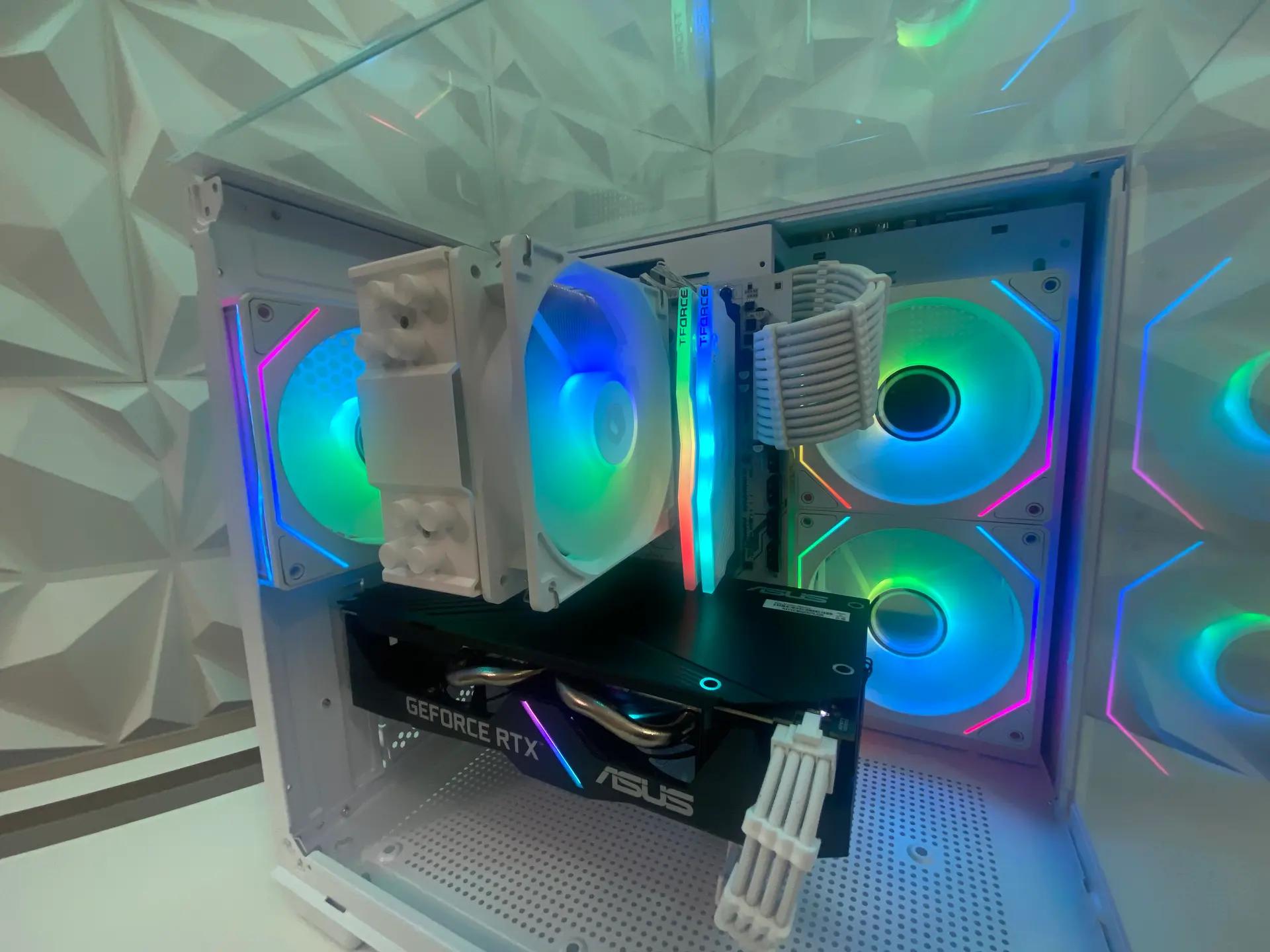 🎅🎅 White Elite Build – Ryzen 5 3600 + RTX 2060 | 1080p/1440p High FPS Ready