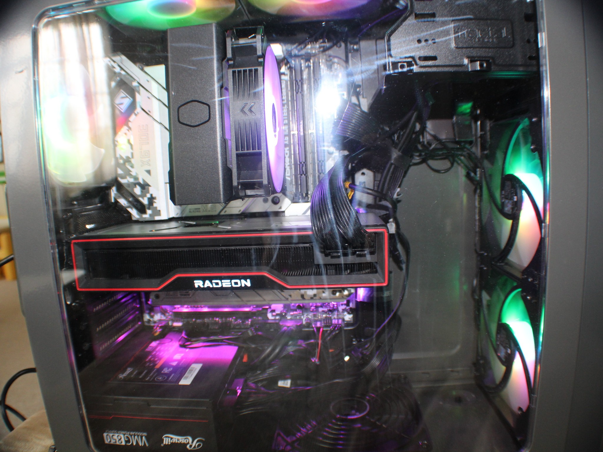 X670E Steel Legend / Ryzen 9 7900x / Radeon RX 6900XT