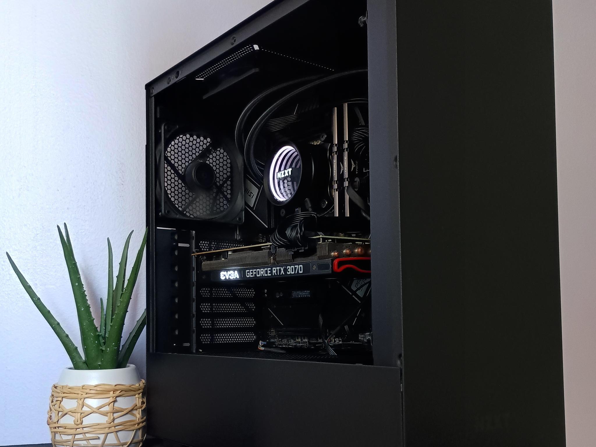 Powerfull CPU - Raptor Lake Intel Core i5, RTX 3070, CPU water cooled, Easily Upgradable