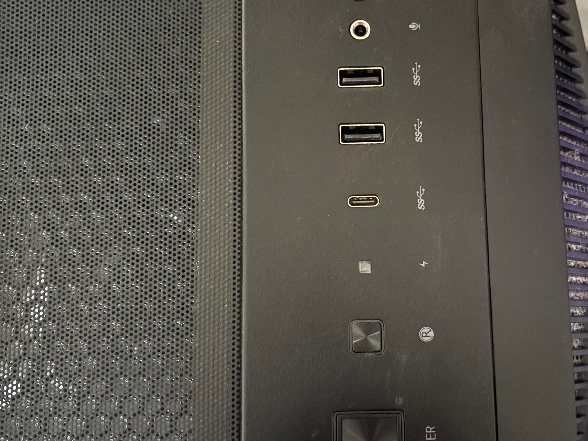 GeForce RTX 4070 Super Custom Gaming PC - Core i7-14700, 32GB RAM, 2TB NVMe SSD