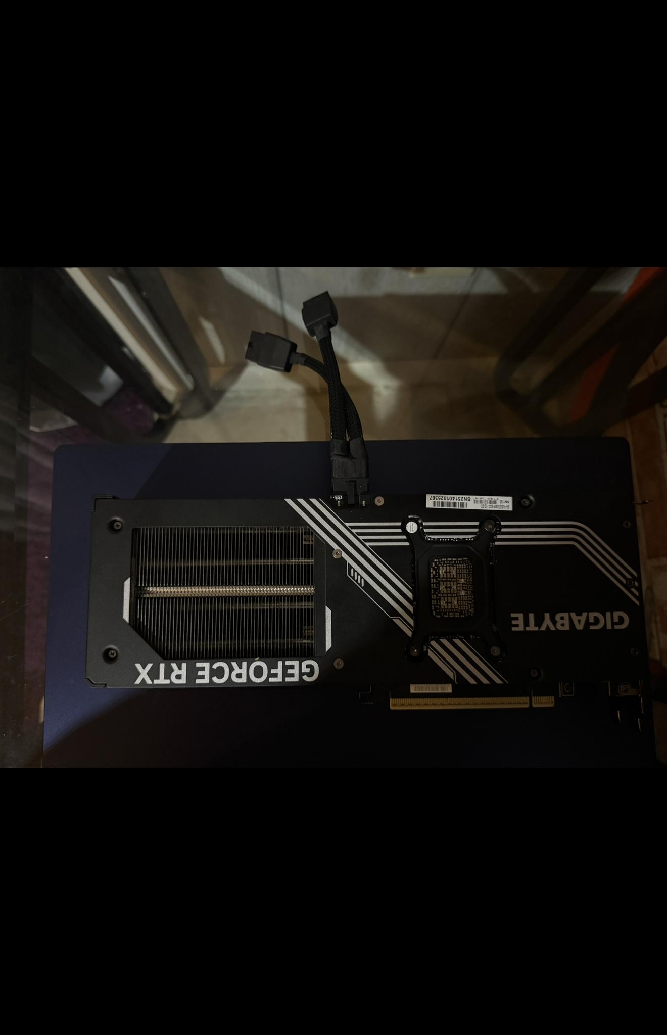 Gigabyte Gefore RTX 5070 12GB FOR PARTS ONLY DOES NOT TURN ON/not used for mining/Havent tried rma