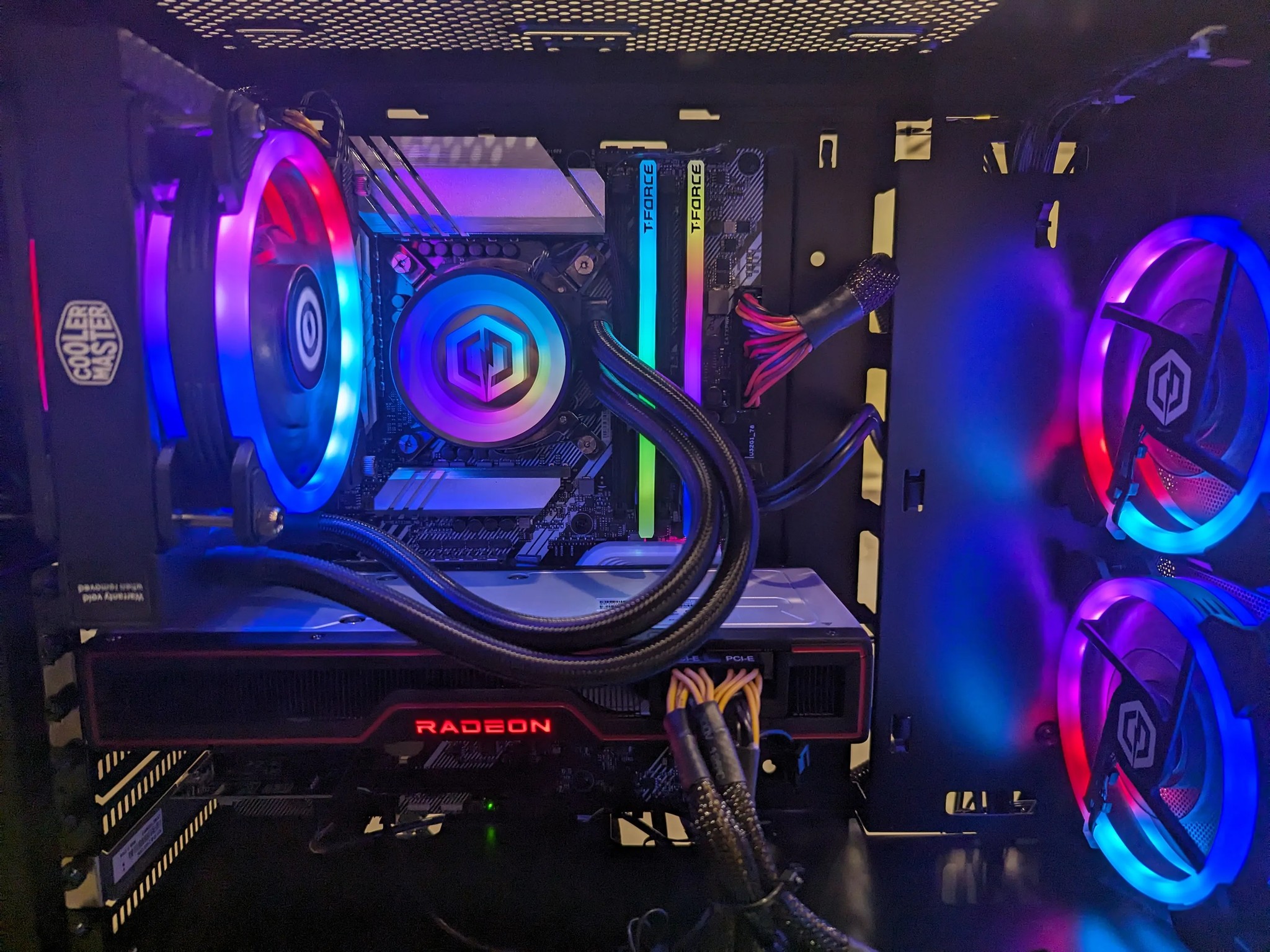 ULTIMATE VALUE PC Intel i5-11400f + RX 6700XT 12G w/ 16GB of DDR4 RAM & 500GB Sata SSD |